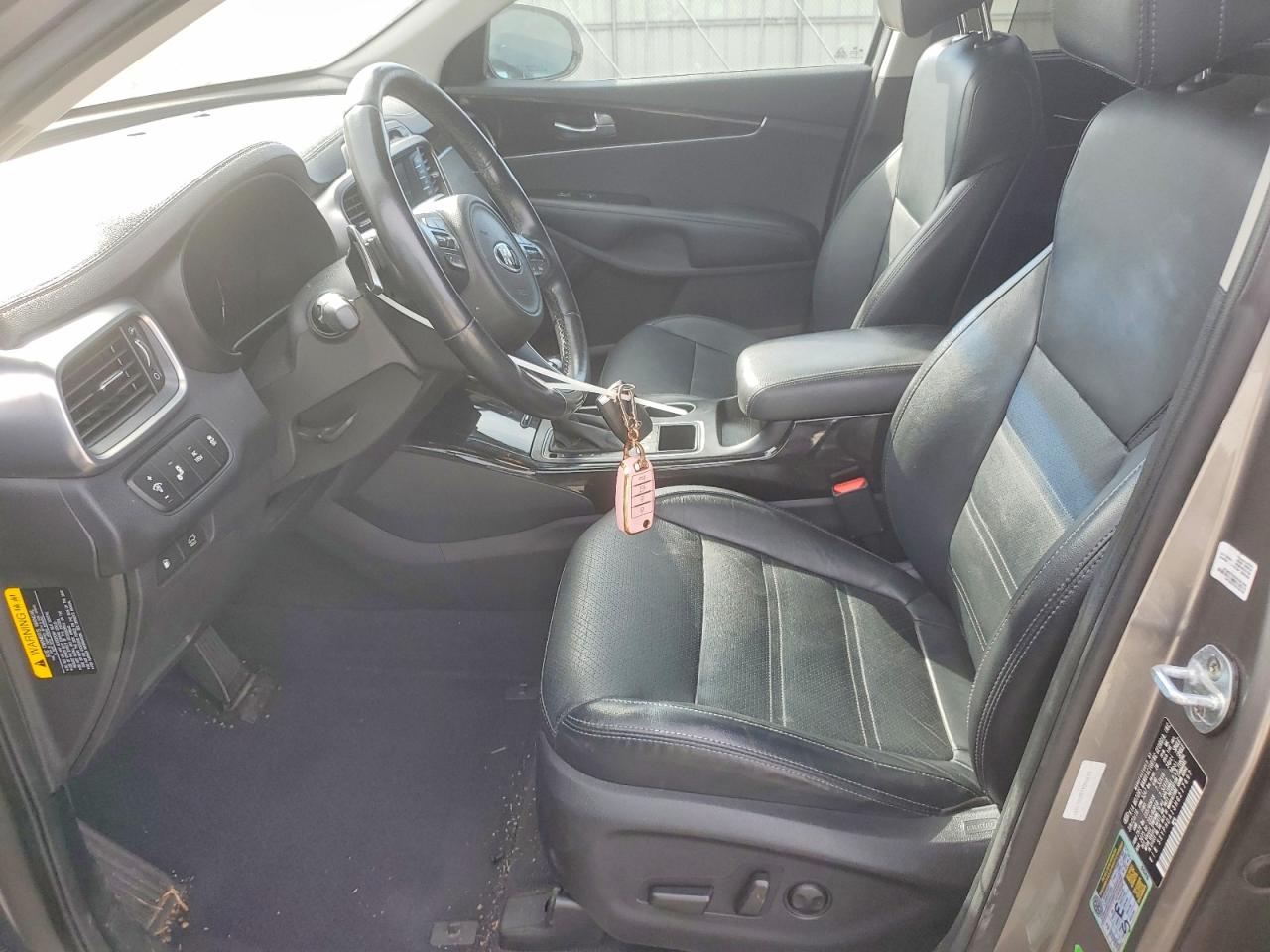 2017 Kia Sorento Ex Silver vin: 5XYPHDA13HG217697