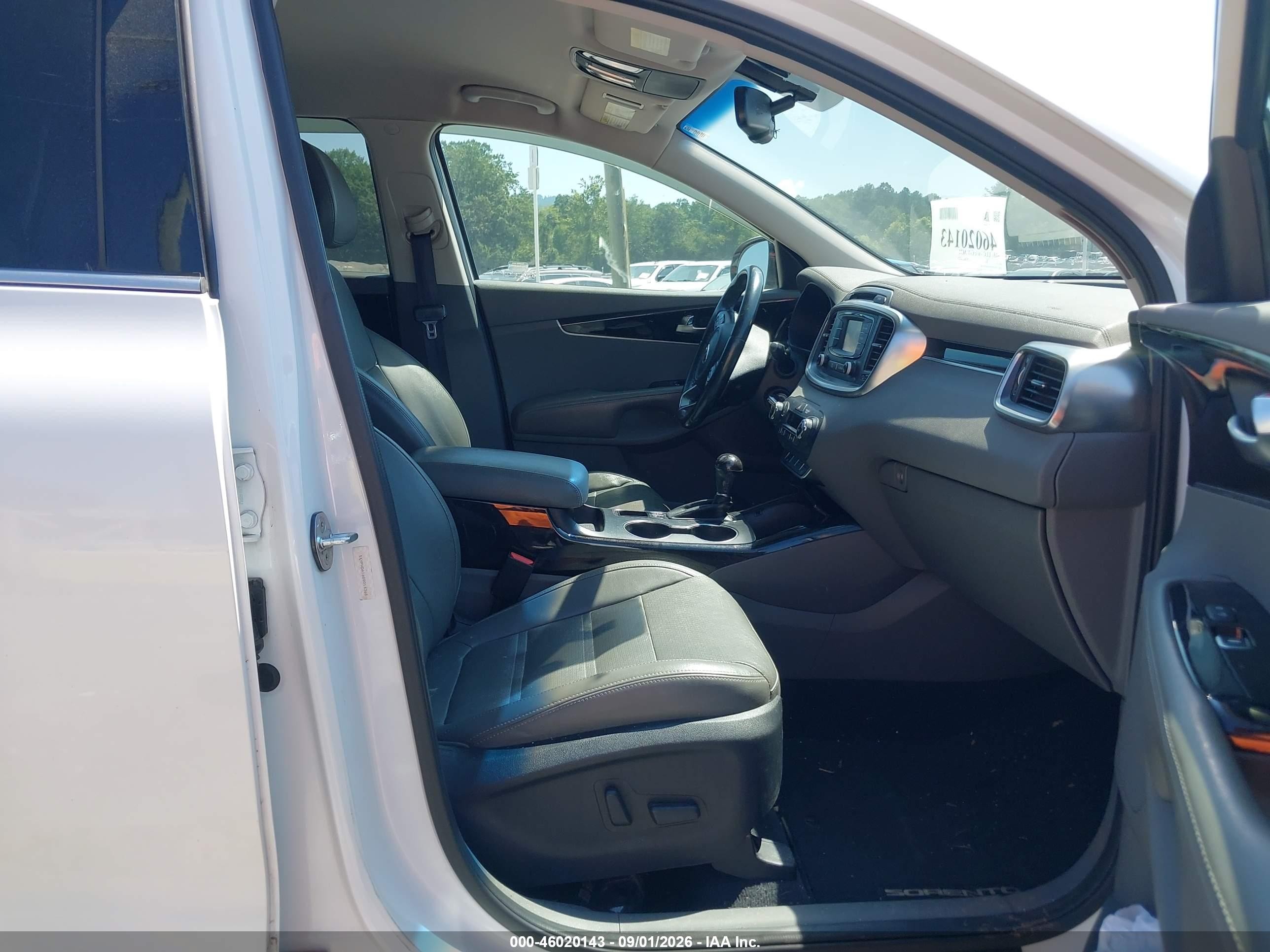 2016 Kia Sorento 2.0t Ex White vin: 5XYPHDA16GG014365