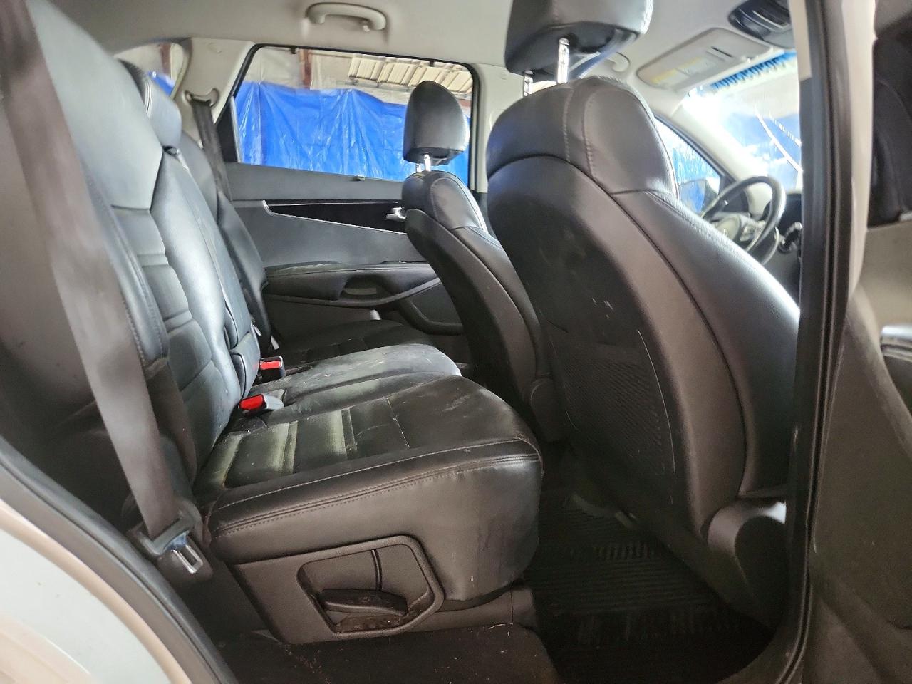 2018 Kia Sorento Ex V6 Белый vin: 5XYPHDA50JG421429