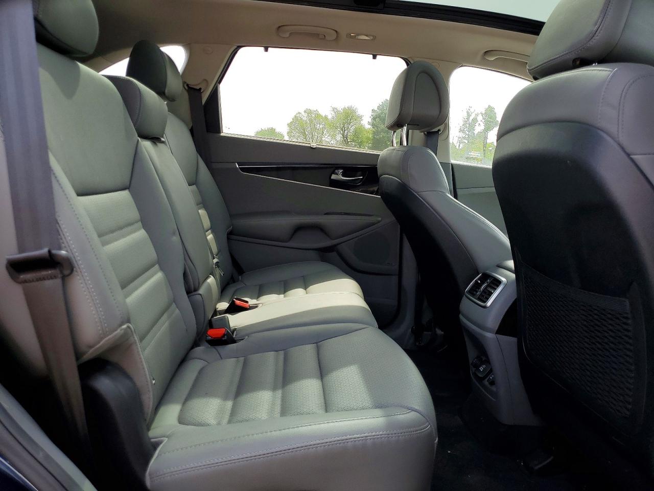 2016 Kia Sorento Ex Blue vin: 5XYPHDA52GG151922