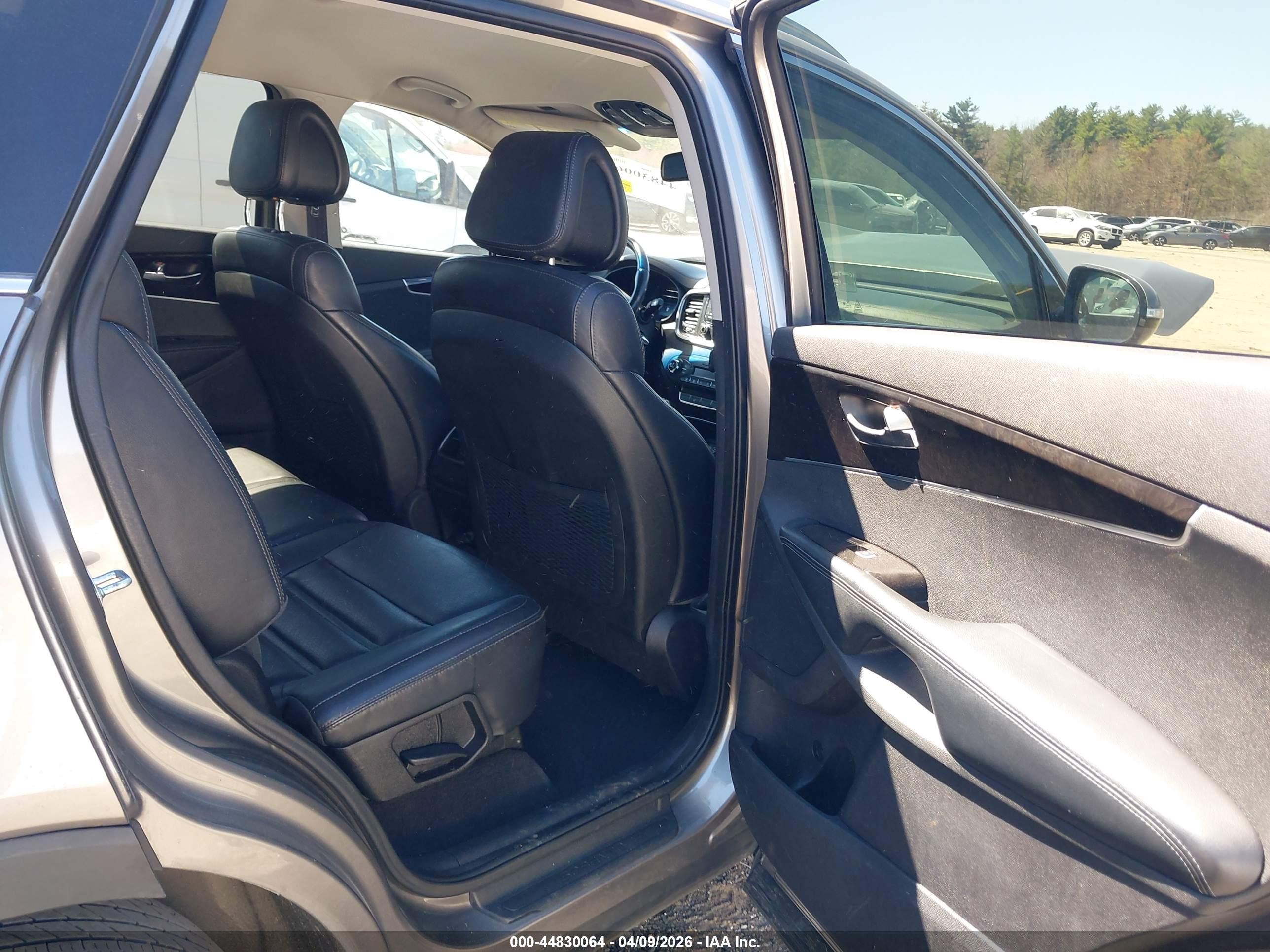 2016 Kia Sorento 3.3l Ex Gray vin: 5XYPHDA56GG152765