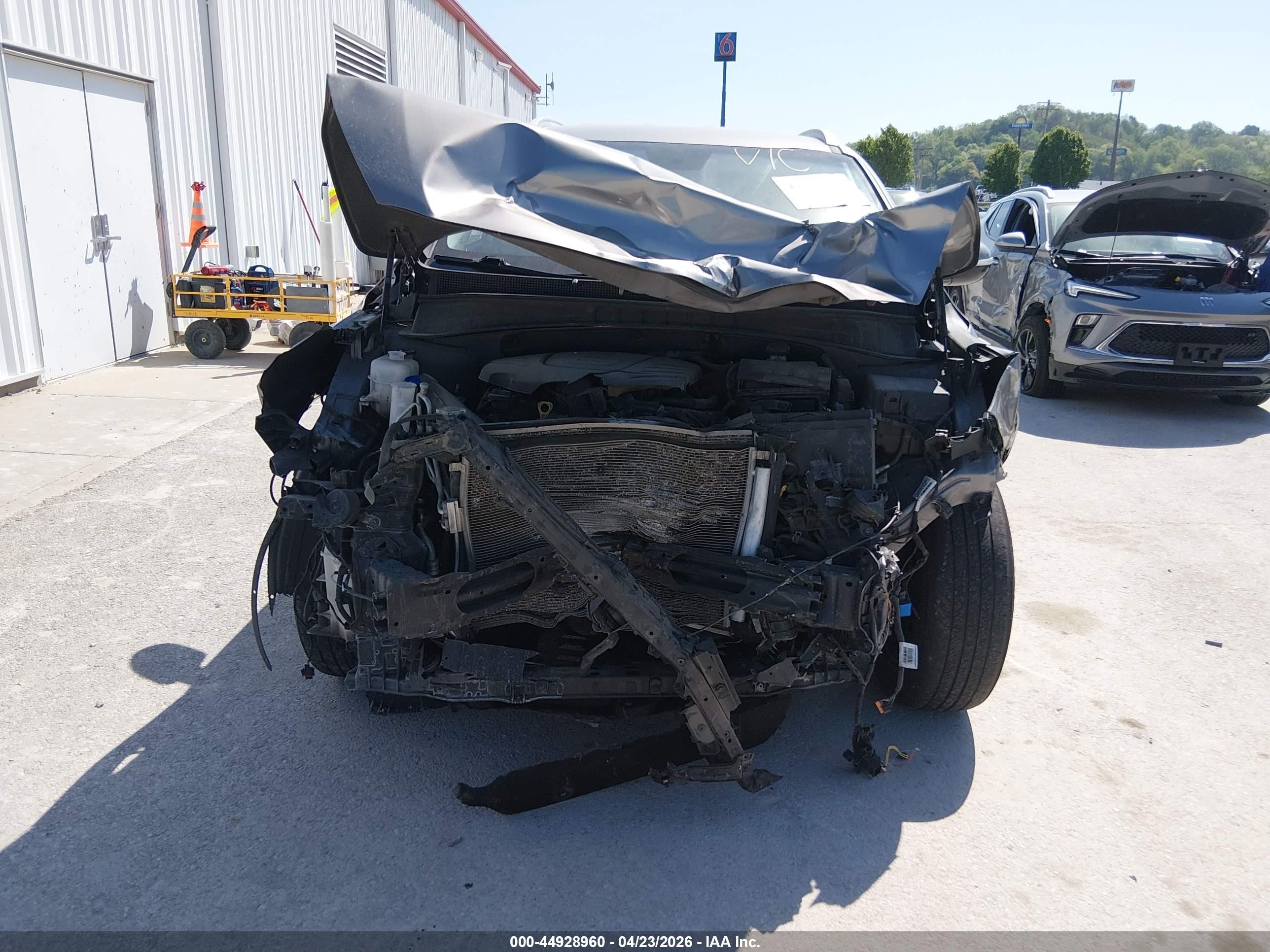 2017 Kia Sorento 3.3l Ex Gray vin: 5XYPHDA58HG296741