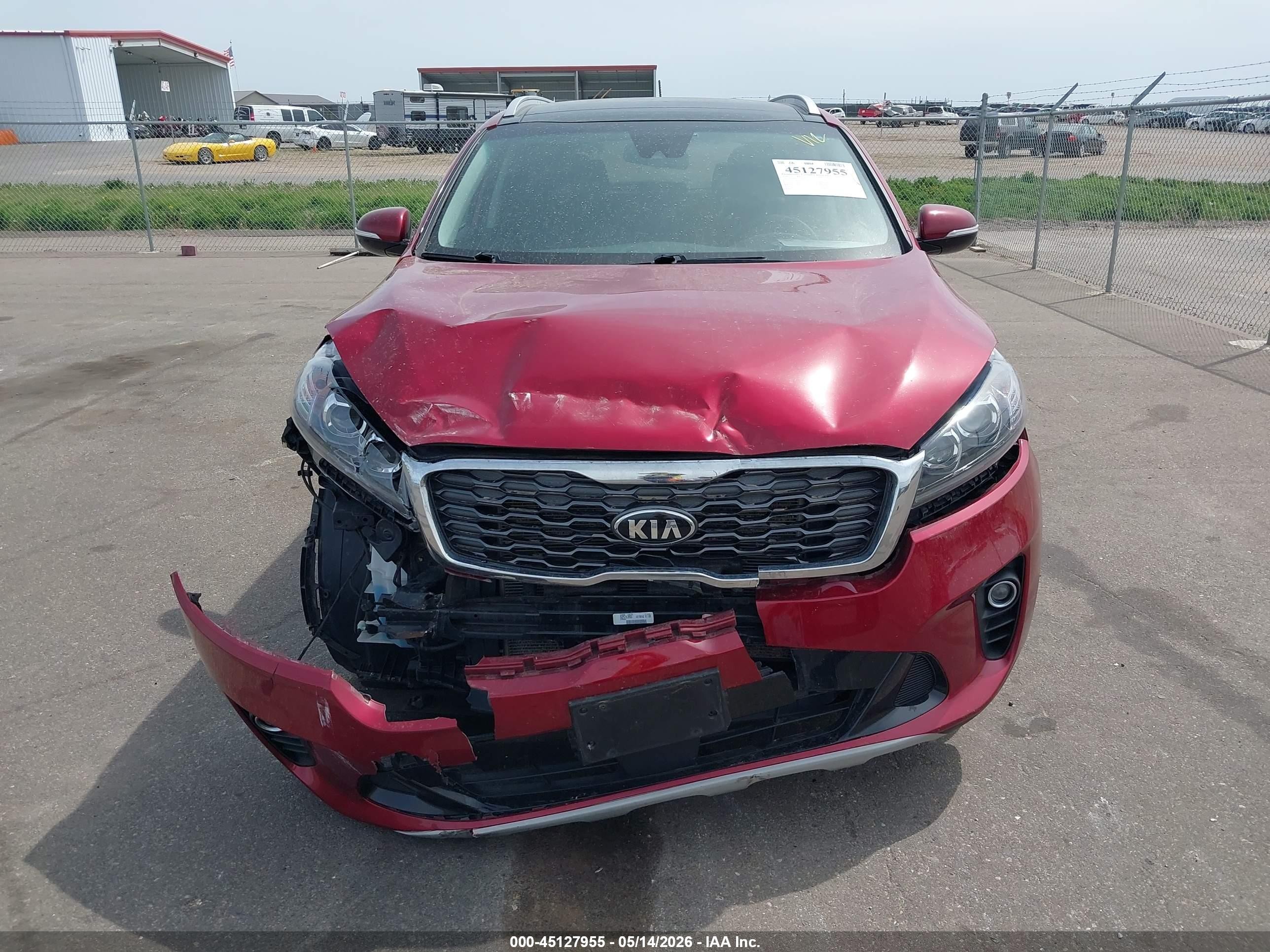 2020 Kia Sorento 3.3l Ex Red vin: 5XYPHDA59LG676244