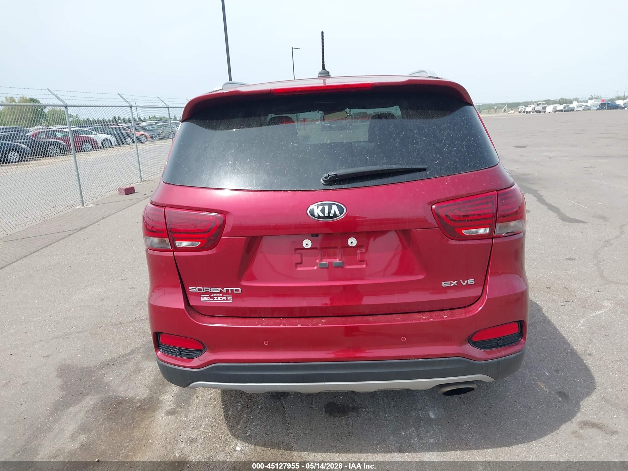 2020 Kia Sorento 3.3l Ex Red vin: 5XYPHDA59LG676244