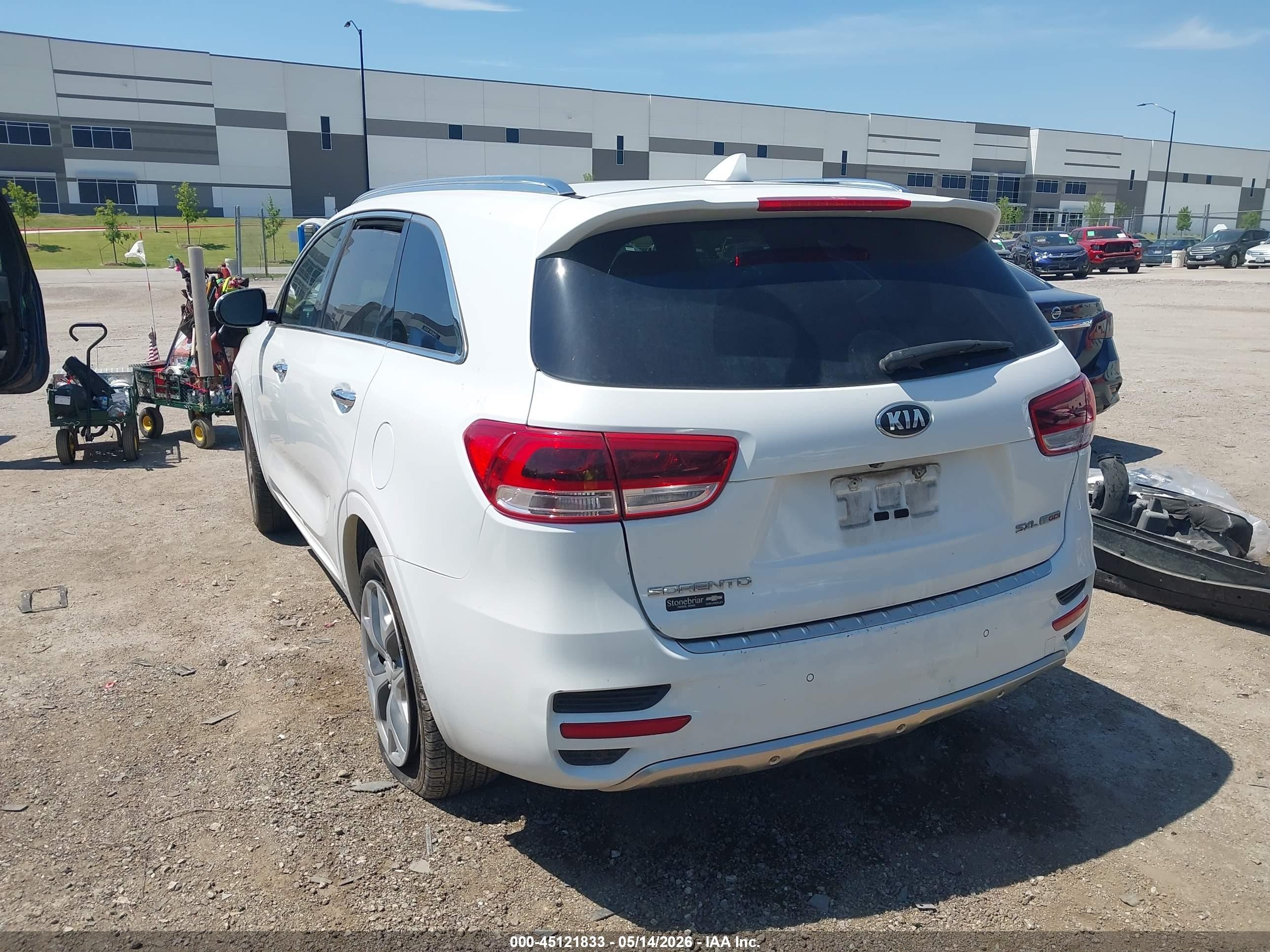 2016 Kia Sorento 2.0t Sxl White vin: 5XYPK4A19GG007847