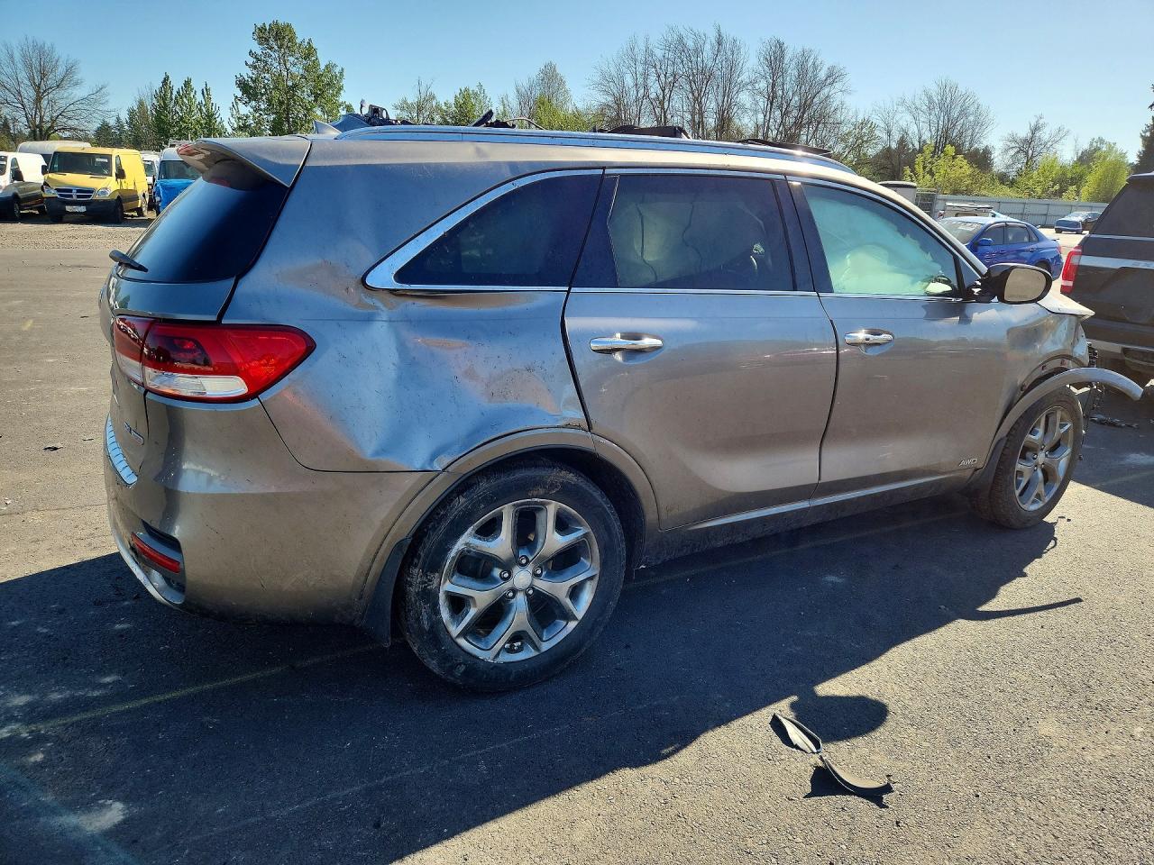 2016 Kia Sorento Sx Limited Silver vin: 5XYPKDA11GG017952