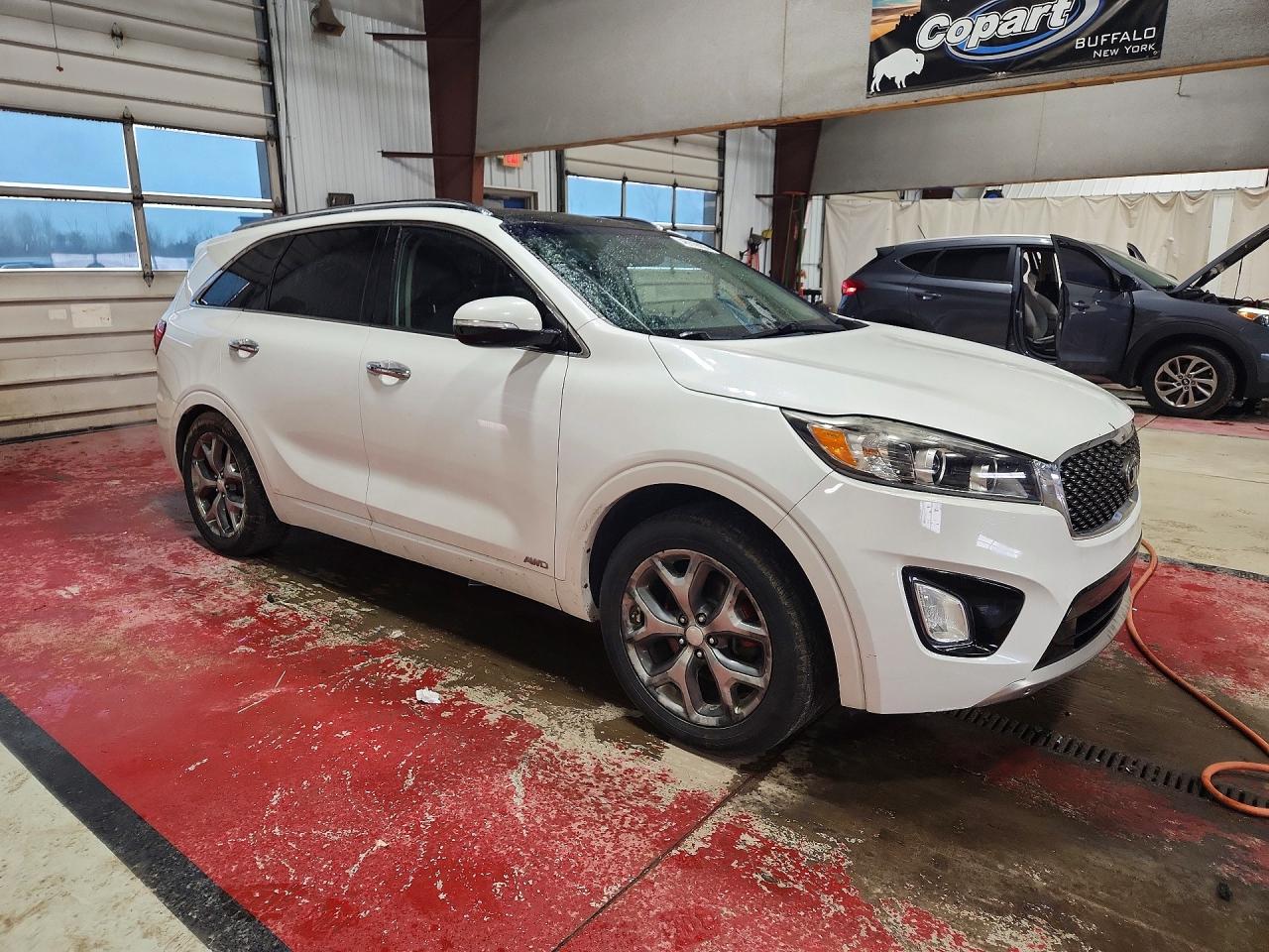 2016 Kia Sorento Sx V6 White vin: 5XYPKDA50GG016701