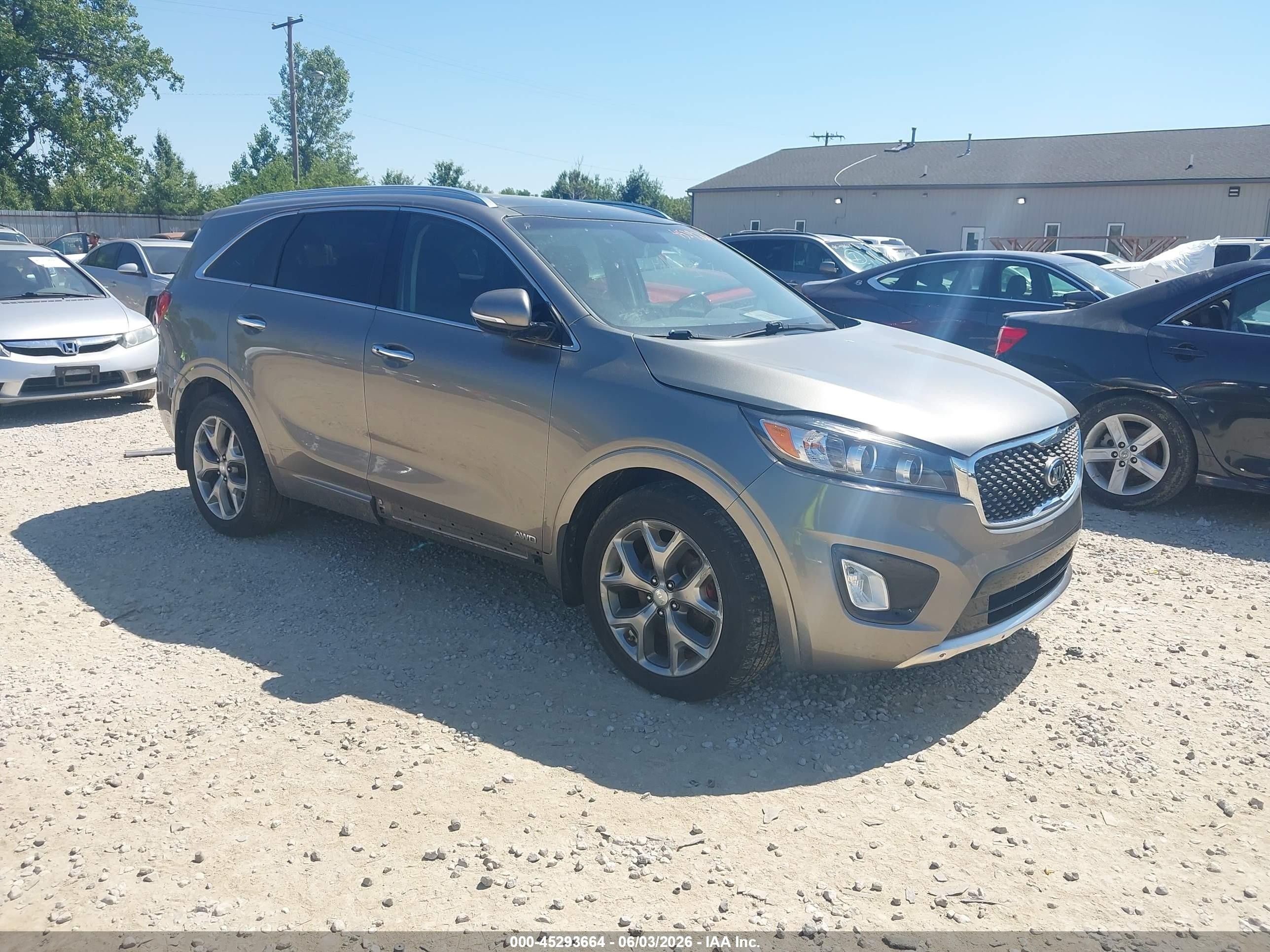 2016 Kia Sorento 3.3l Sx Серебряный vin: 5XYPKDA51GG099264