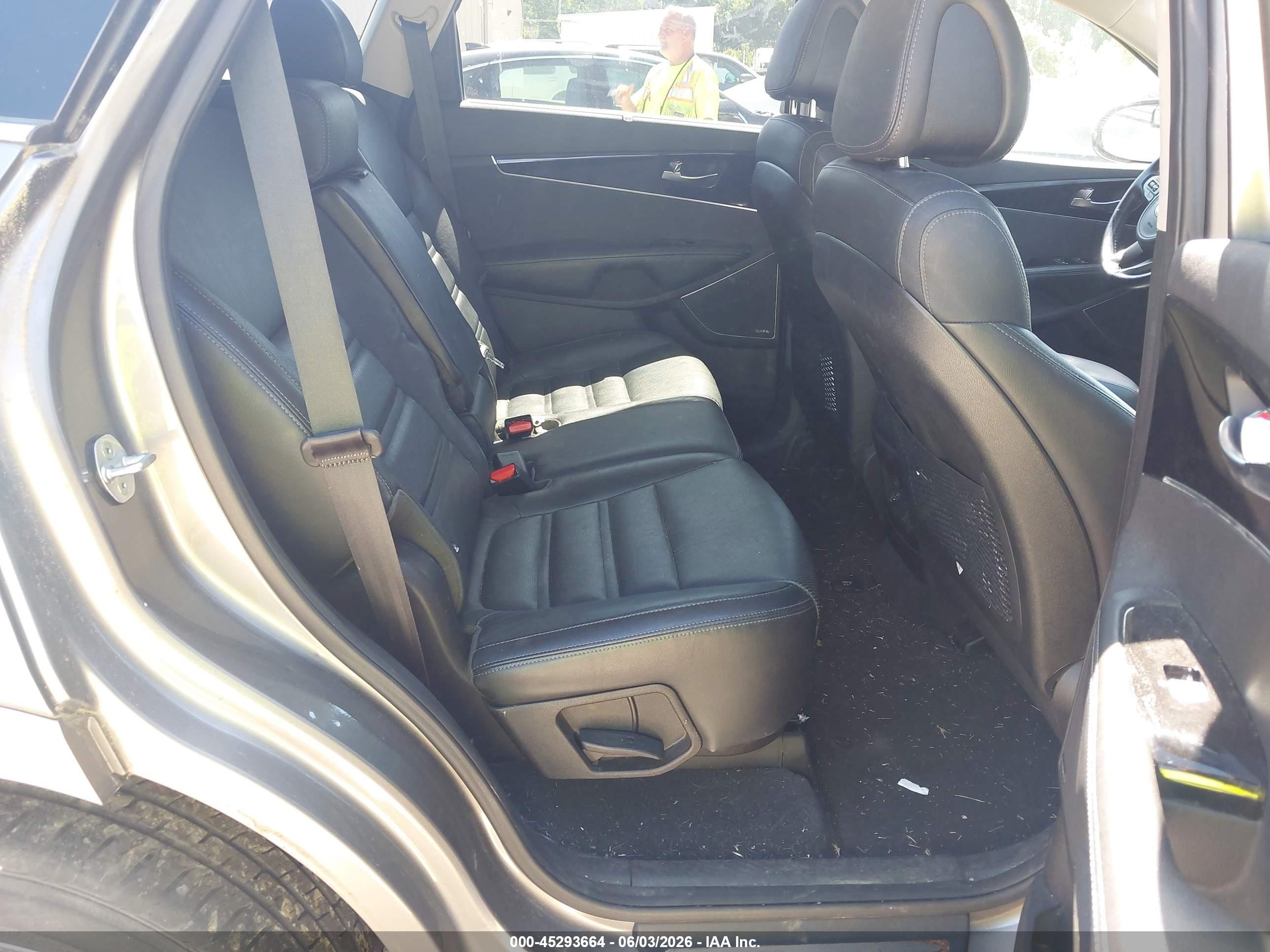 2016 Kia Sorento 3.3l Sx Silver vin: 5XYPKDA51GG099264