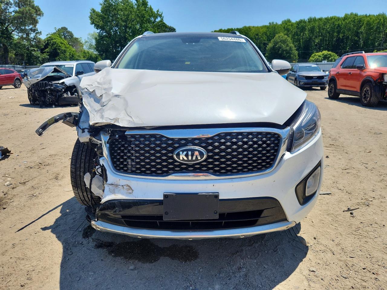 2016 Kia Sorento Sx V6 White vin: 5XYPKDA52GG103435