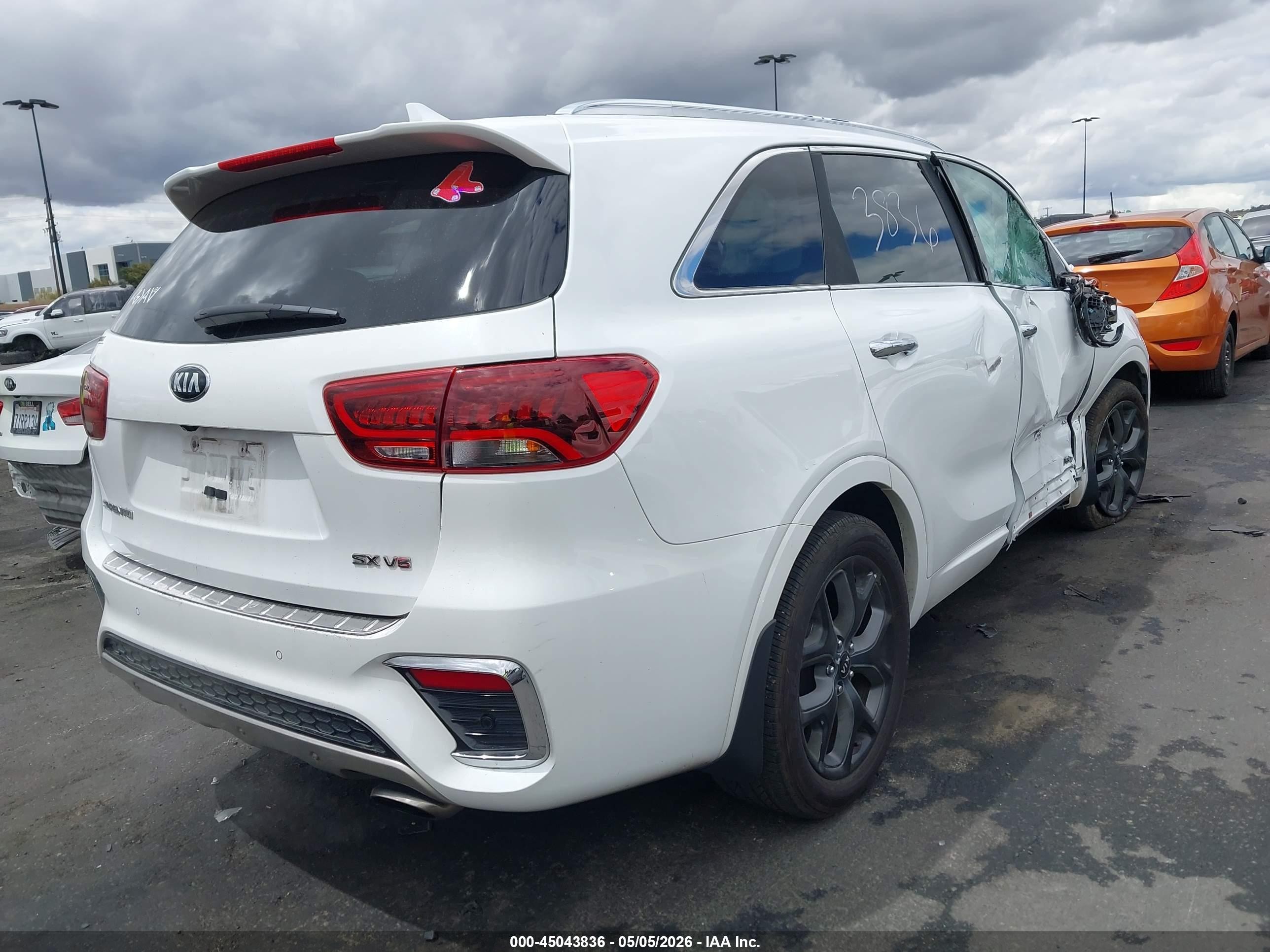 2019 Kia Sorento 3.3l Sx White vin: 5XYPKDA53KG467100