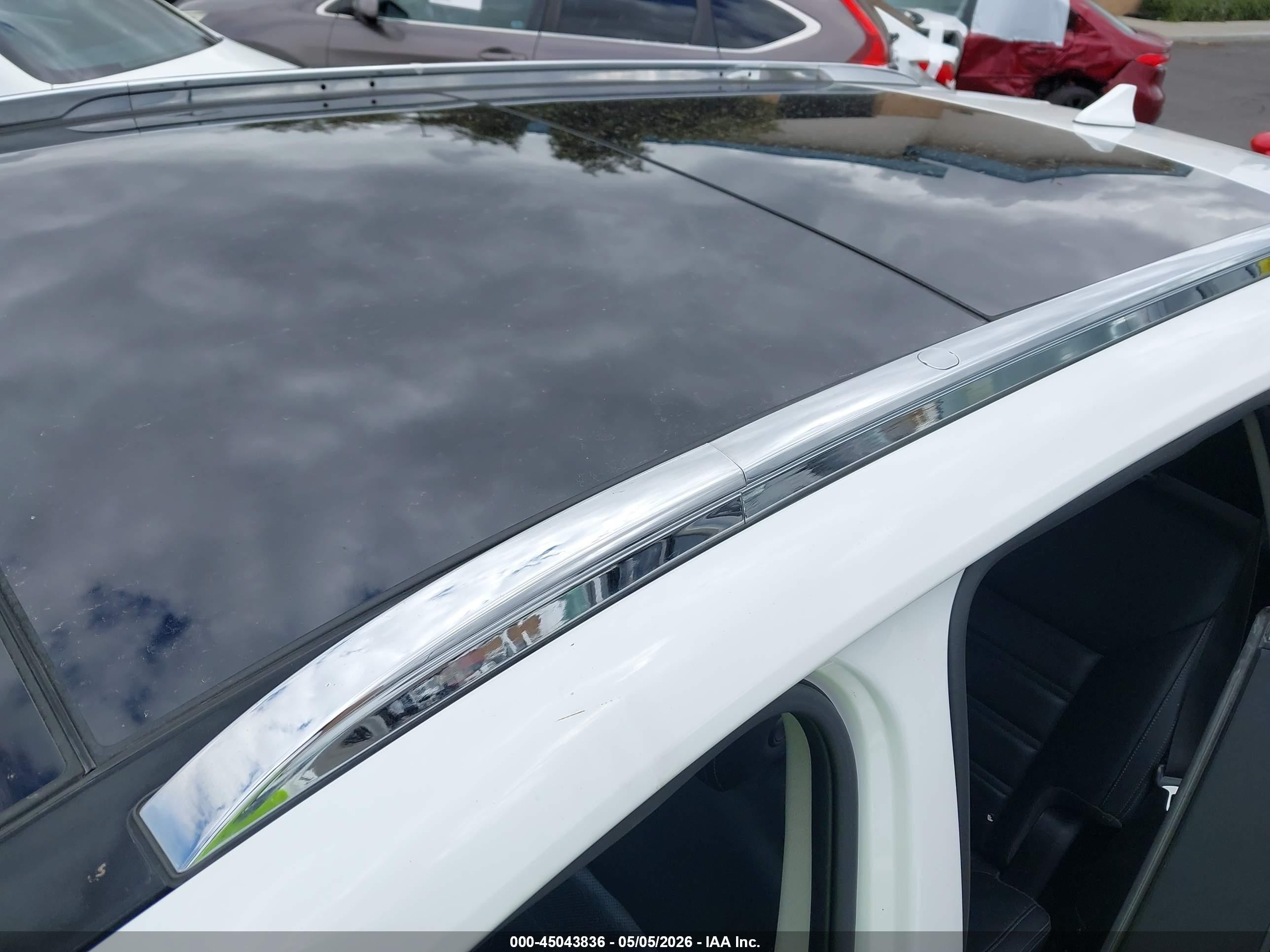 2019 Kia Sorento 3.3l Sx White vin: 5XYPKDA53KG467100