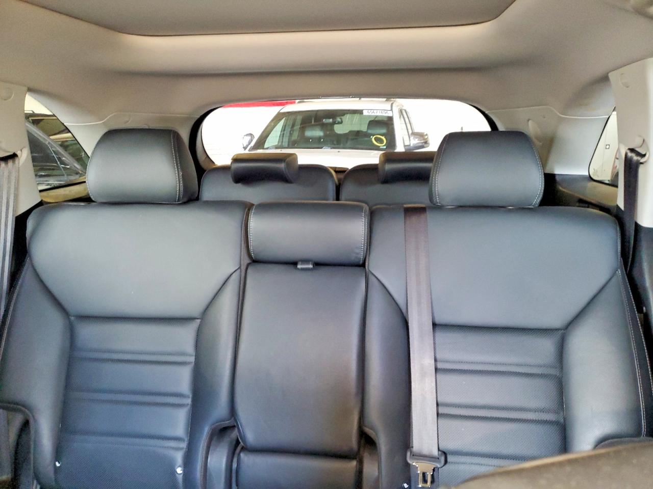 2017 Kia Sorento Sx V6 White vin: 5XYPKDA54HG314525