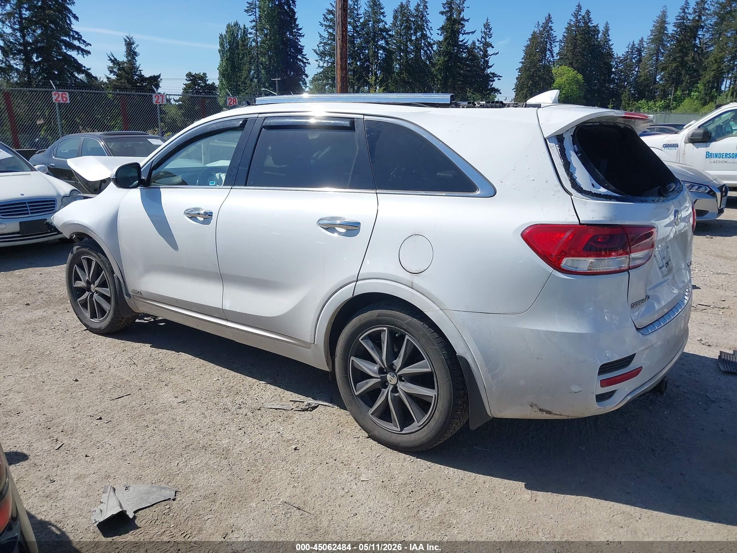 2017 Kia Sorento 3.3l Sxl Белый vin: 5XYPKDA56HG205726