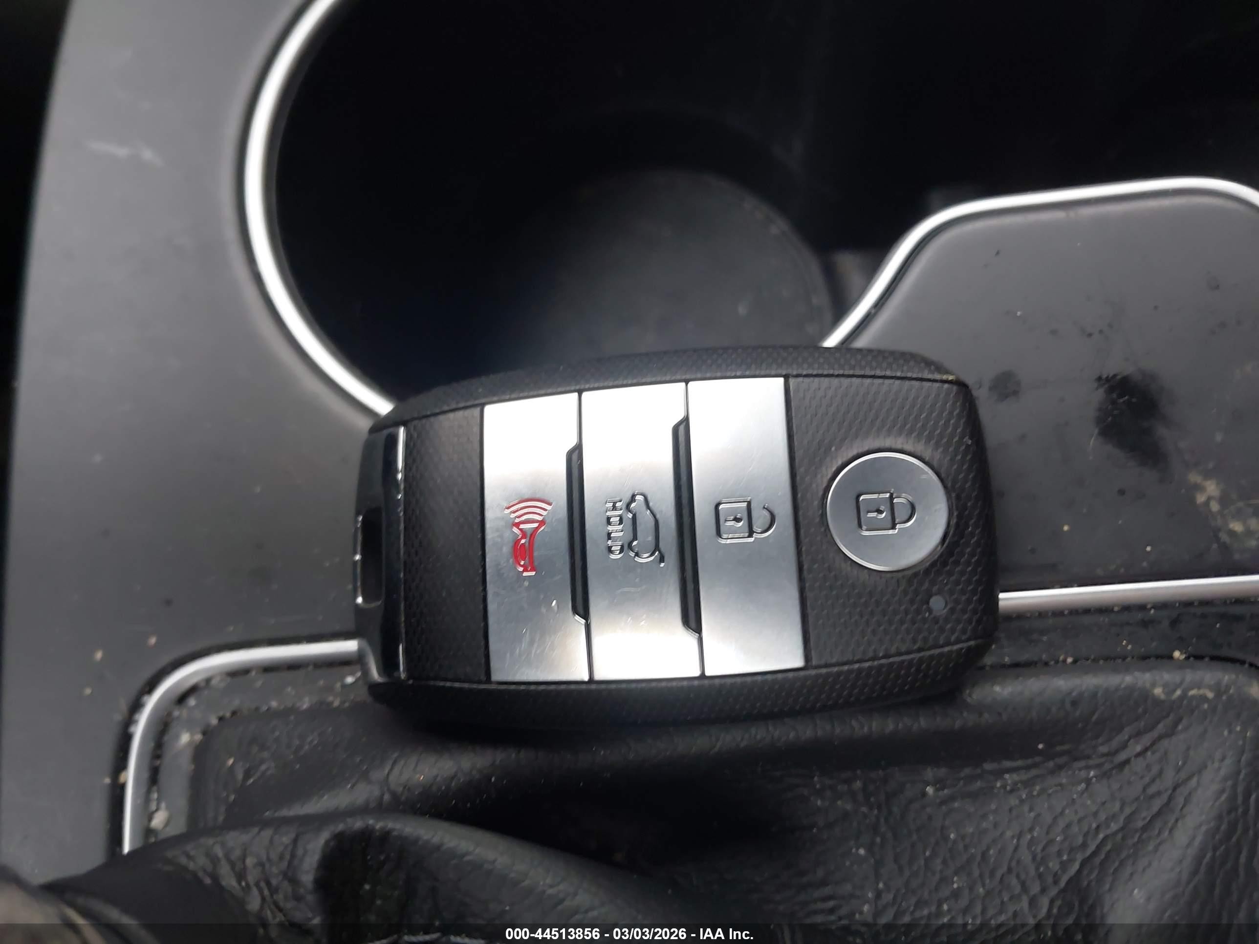 2017 Kia Sorento 3.3l Sx Серый vin: 5XYPKDA5XHG256954