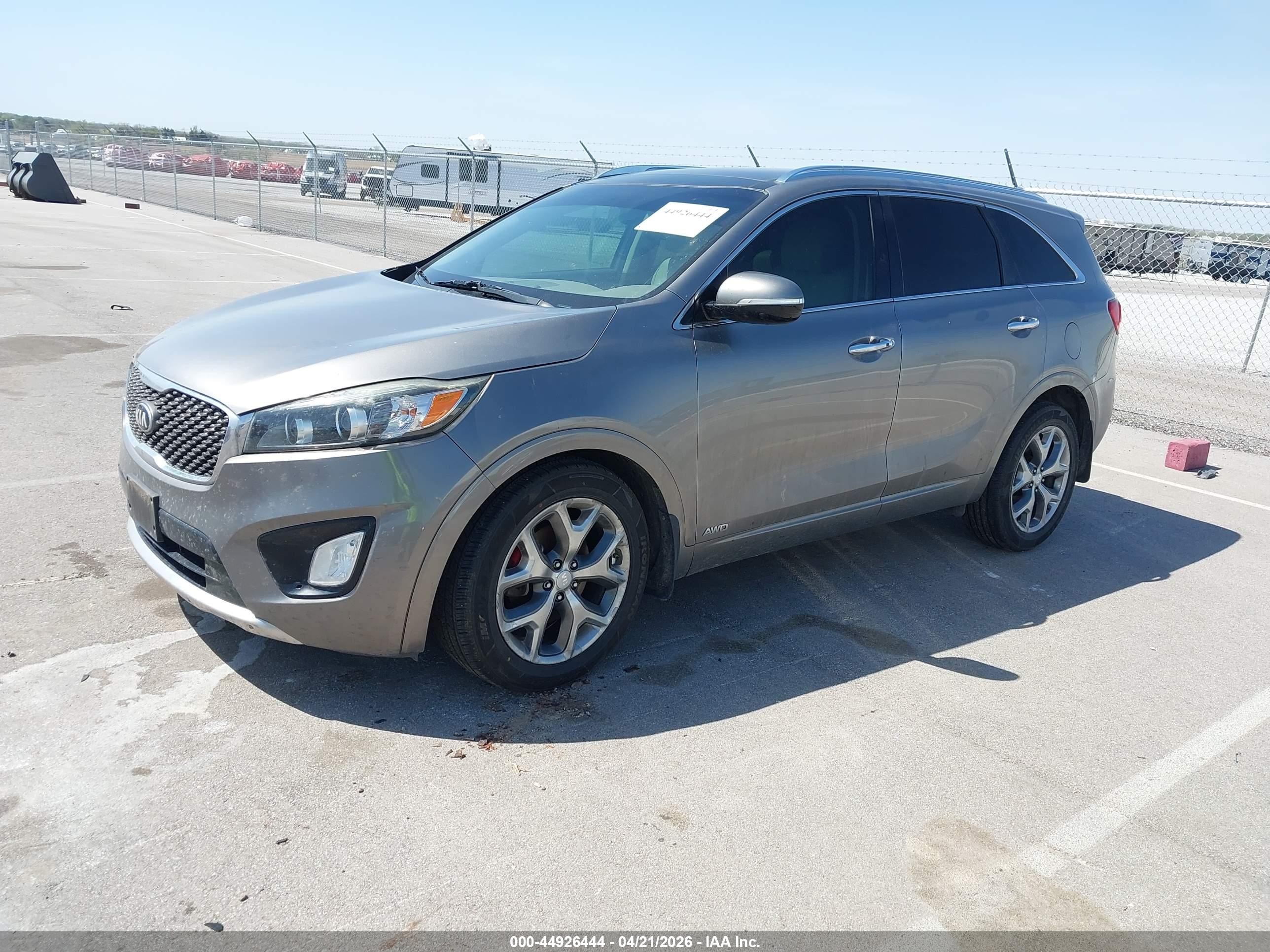 2017 Kia Sorento 3.3l Sx Серый vin: 5XYPKDA5XHG274483