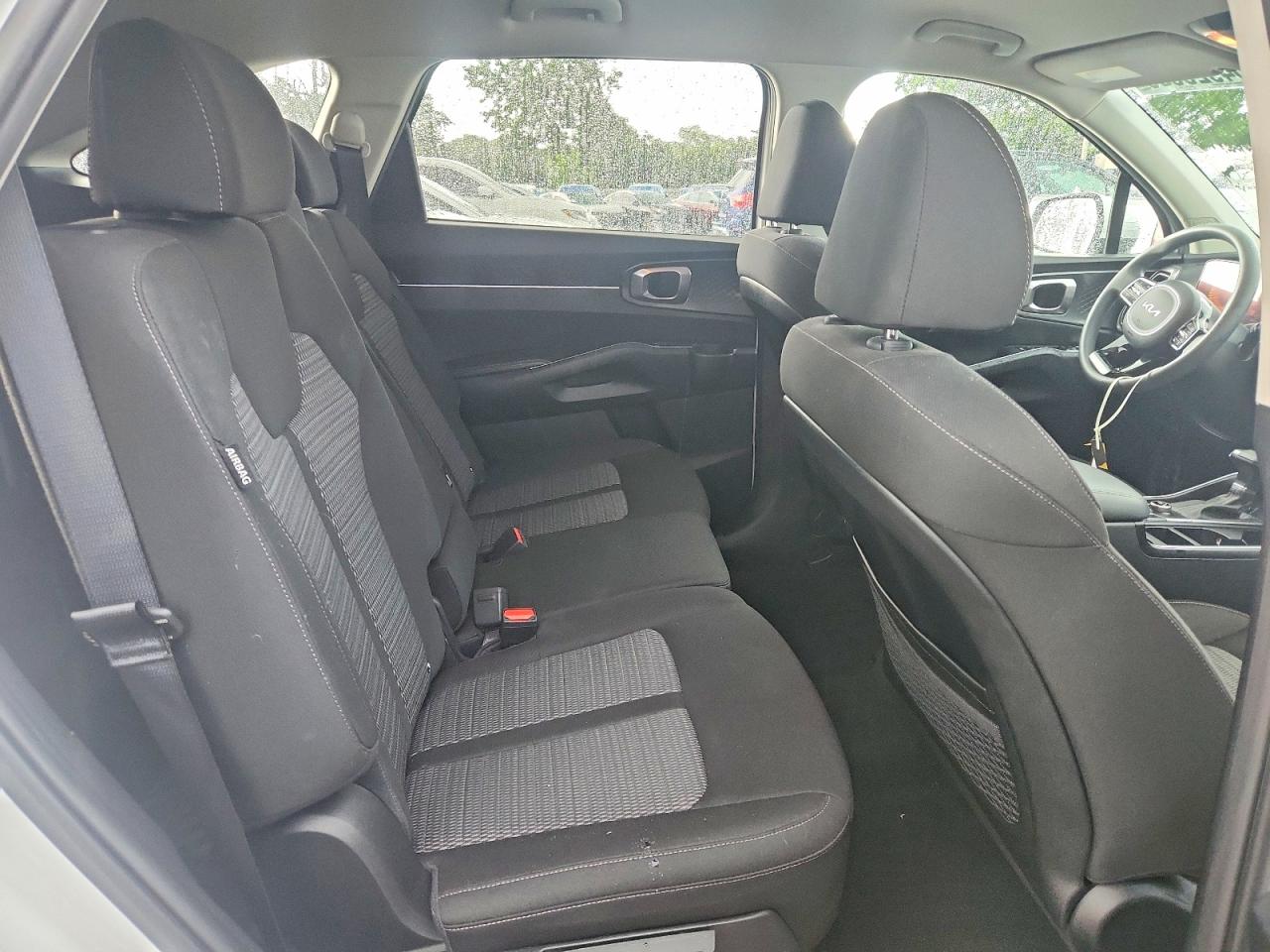 2024 Kia Sorento Lx White vin: 5XYRG4JC7RG262964