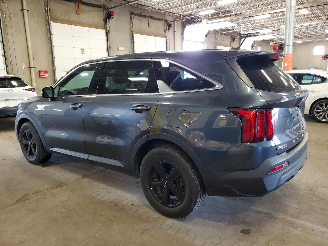 2022 Kia Sorento Lx Gray vin: 5XYRG4LC4NG100961