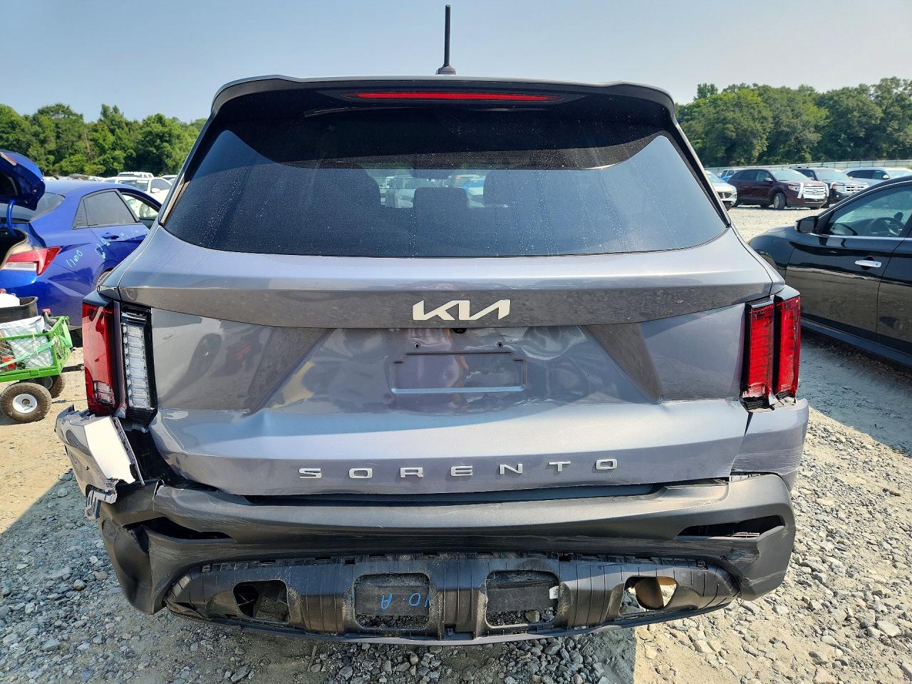 2022 Kia Sorento Lx Gray vin: 5XYRG4LC4NG149089