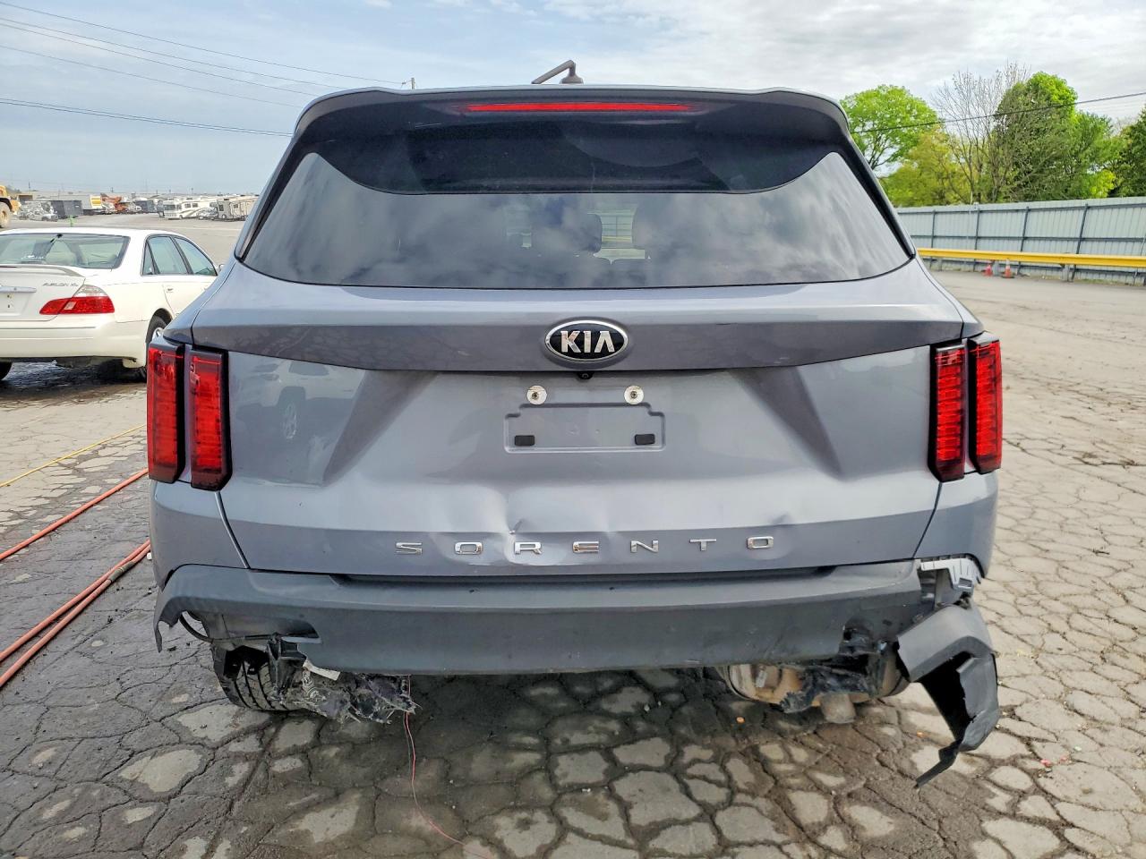 2021 Kia Sorento Lx Gray vin: 5XYRG4LC6MG021791