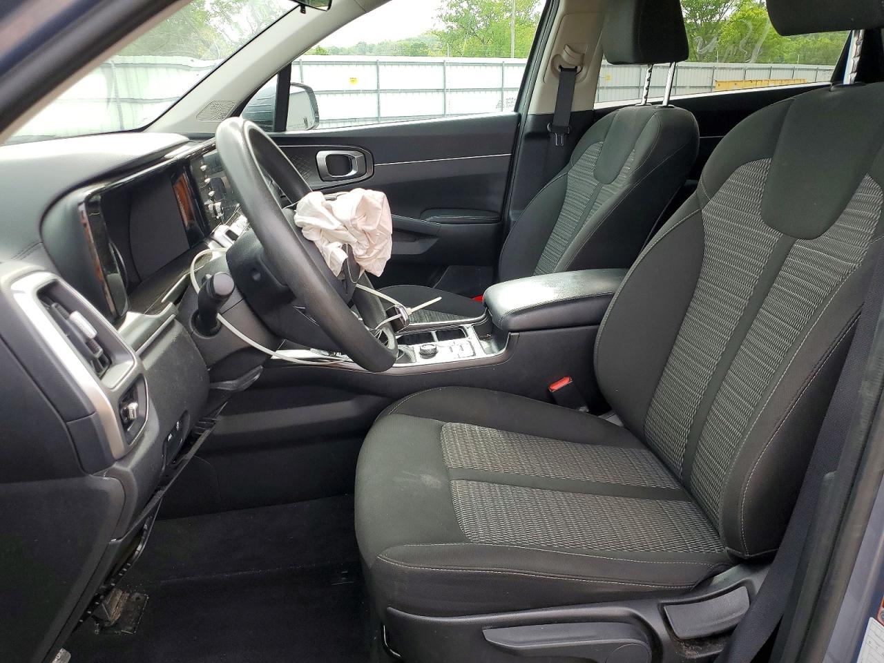 2021 Kia Sorento Lx Gray vin: 5XYRG4LC6MG021791
