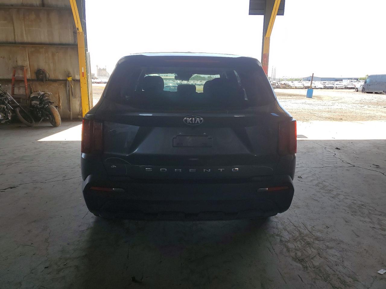2021 Kia Sorento Lx Charcoal vin: 5XYRG4LC6MG064804