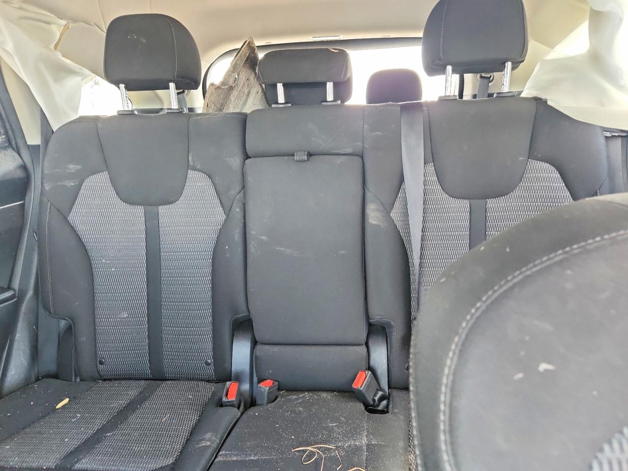 2022 Kia Sorento Lx Black vin: 5XYRG4LCXNG110152