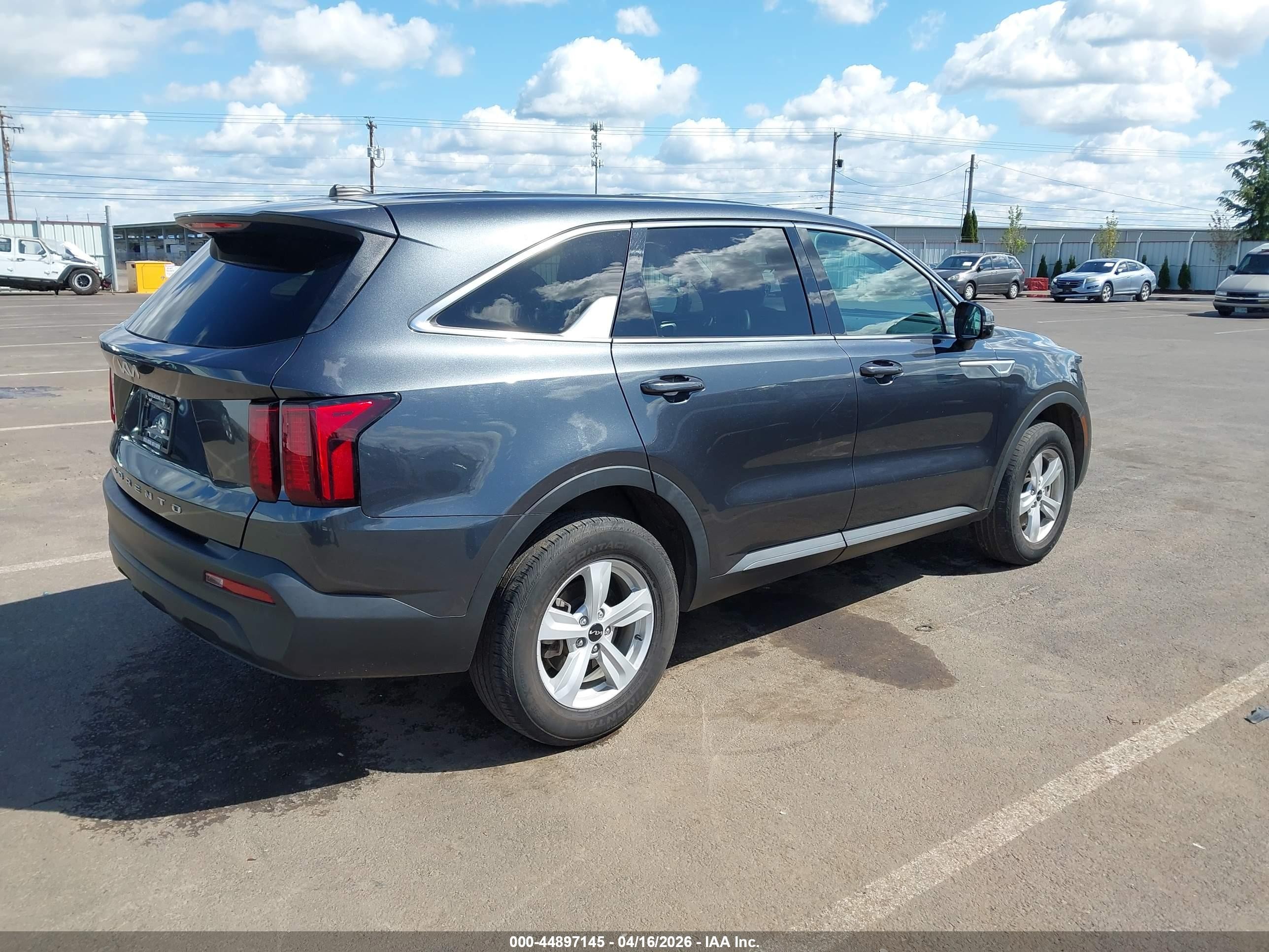 2022 Kia Sorento Lx Black vin: 5XYRGDLC7NG091690