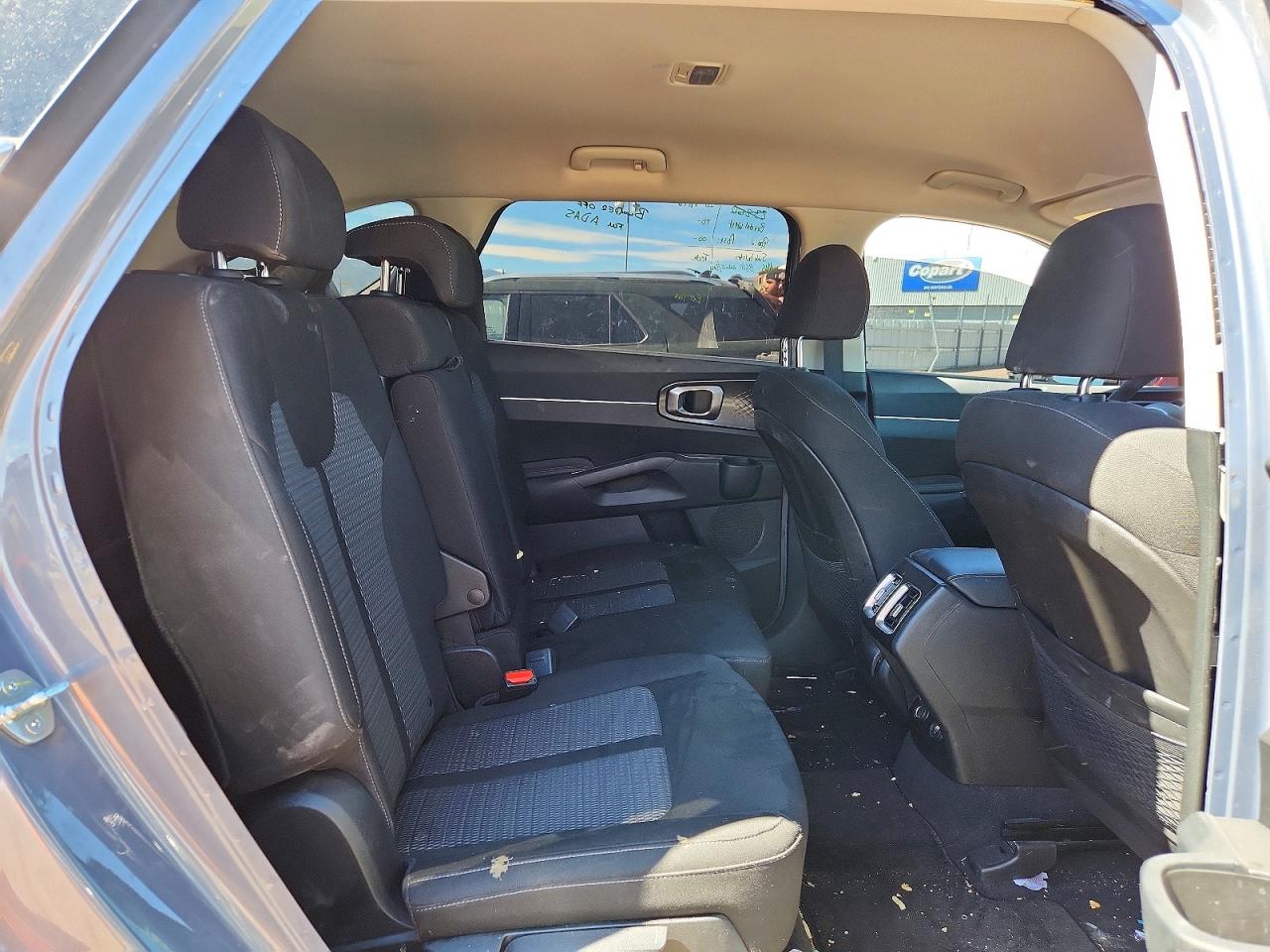 2023 Kia Sorento Lx Gray vin: 5XYRGDLCXPG184982