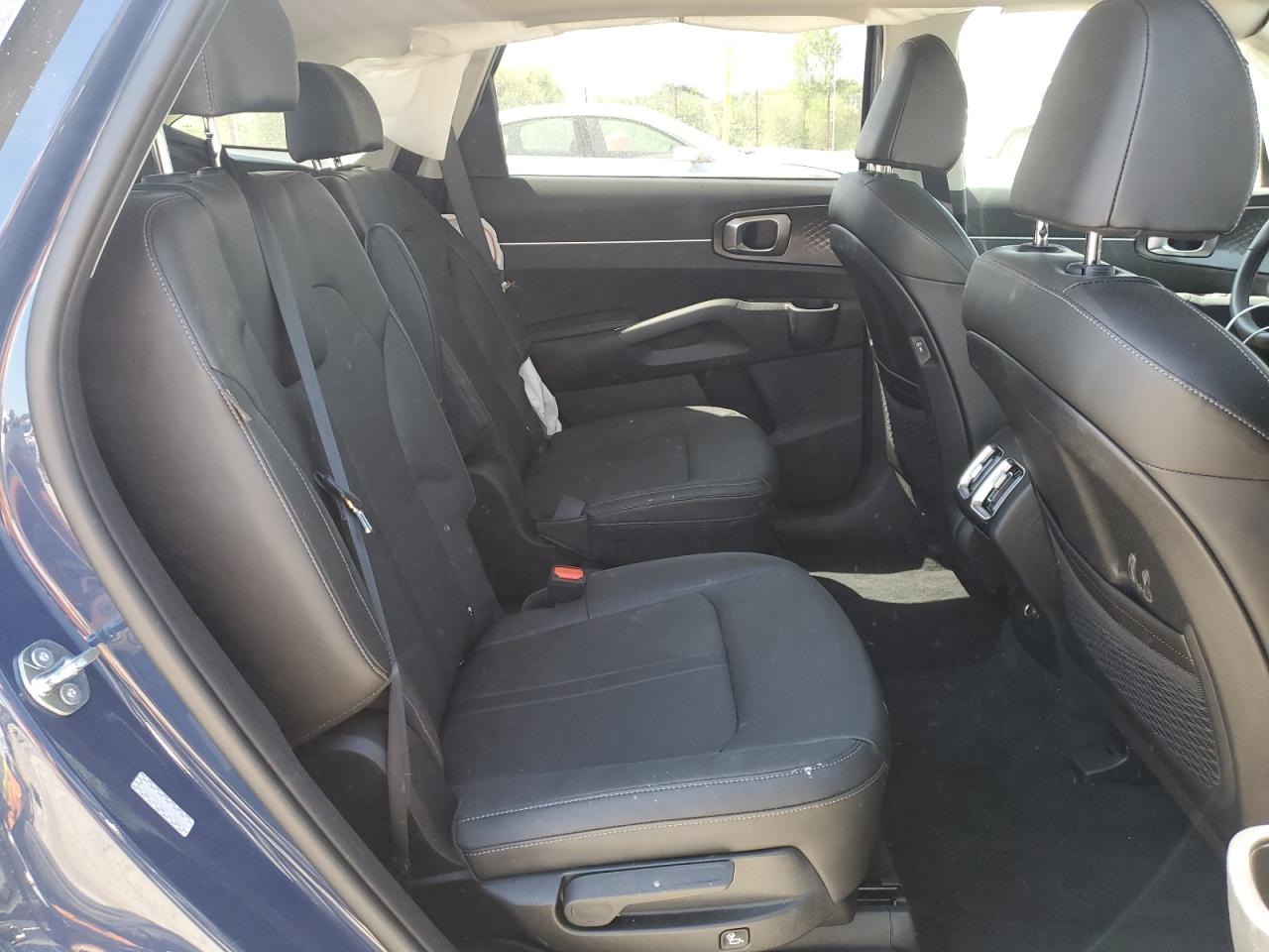 2025 Kia Sorento Ex Blue vin: 5XYRH4JF2SG339852