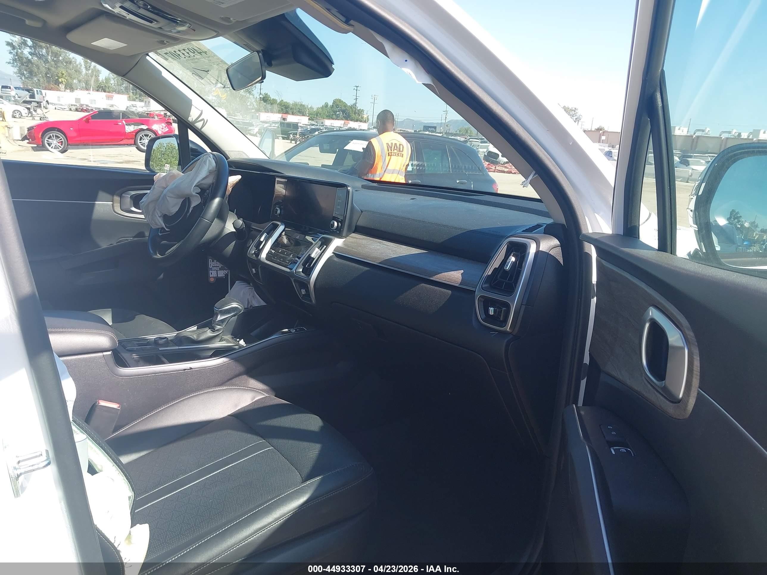 2022 Kia Sorento X-line Ex White vin: 5XYRHDLF3NG128824