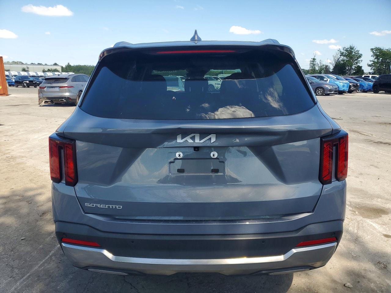 2024 Kia Sorento S Gray vin: 5XYRL4JC0RG251252