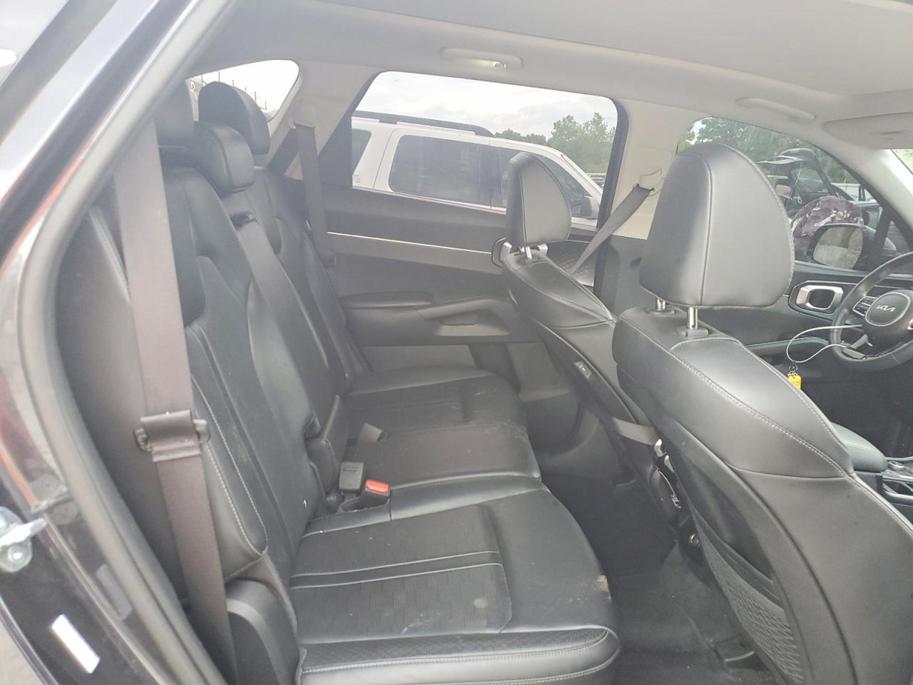 2025 Kia Sorento S Gray vin: 5XYRL4JC2SG354730