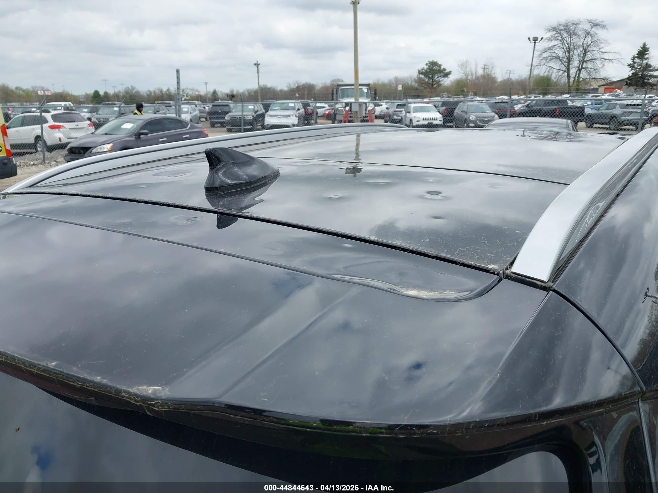 2026 Kia Sorento S Black vin: 5XYRL4JC2TG410327