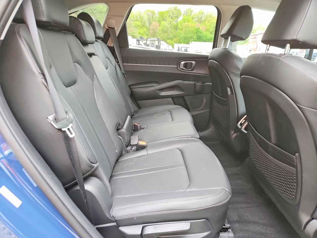 2025 Kia Sorento S Blue vin: 5XYRL4JC4SG403653