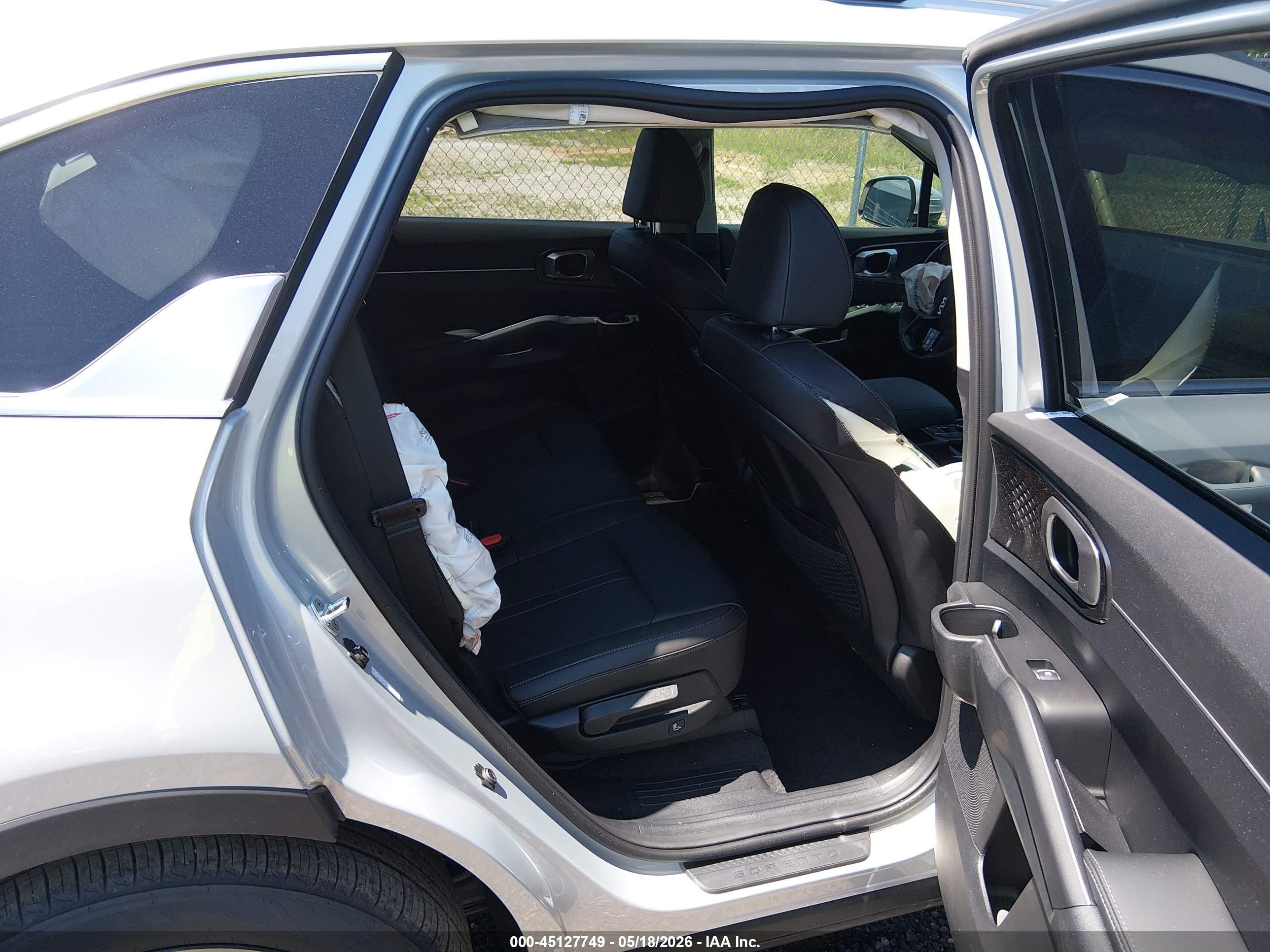 2026 Kia Sorento S Silver vin: 5XYRL4JC6TG431309