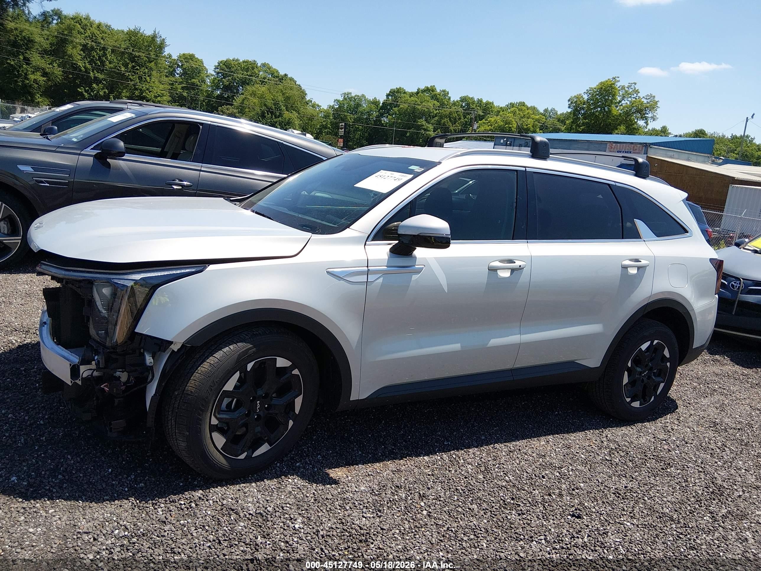 2026 Kia Sorento S Silver vin: 5XYRL4JC6TG431309