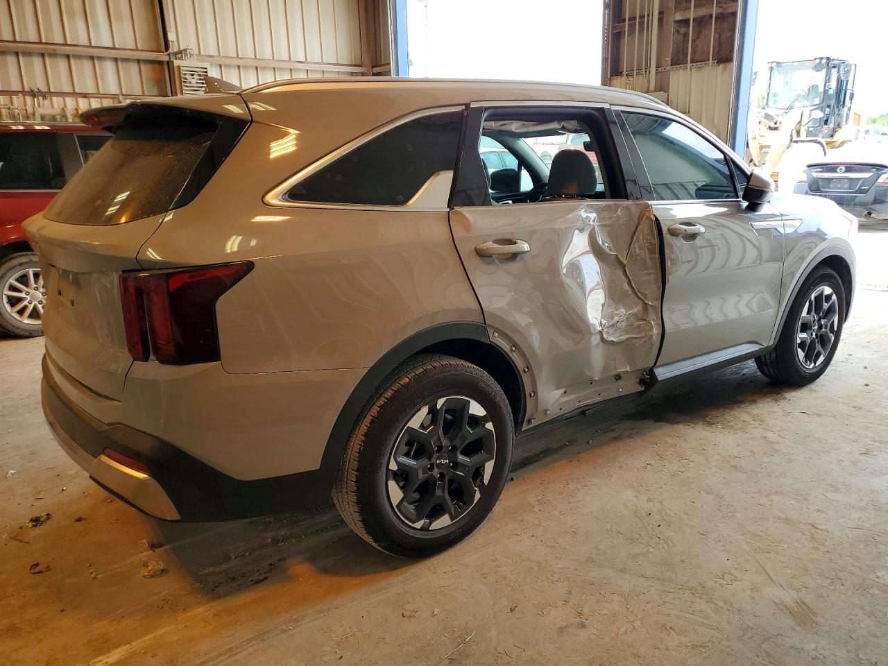 2025 Kia Sorento S Gray vin: 5XYRL4JCXSG390133