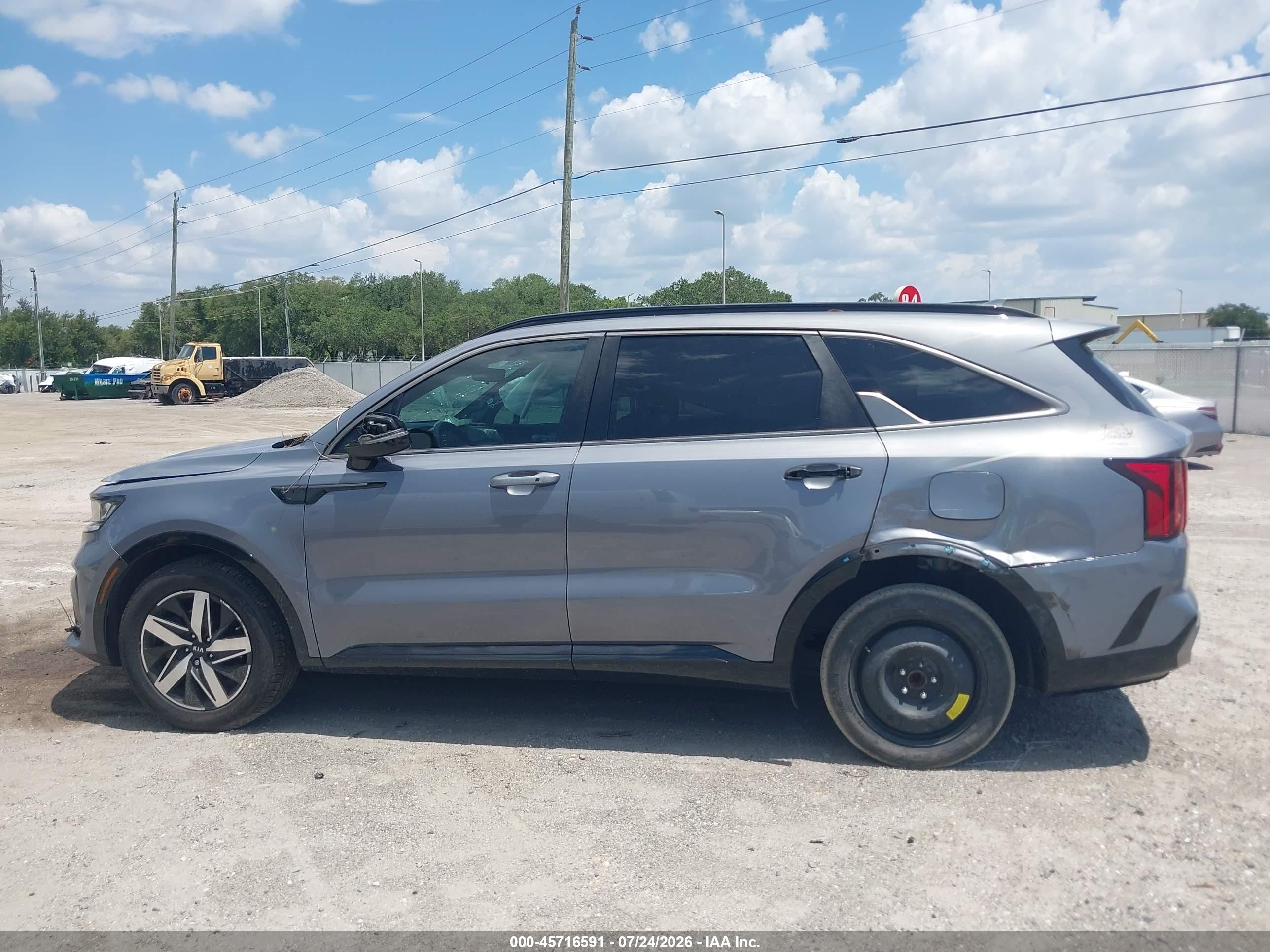 2021 Kia Sorento S Gray vin: 5XYRL4LC1MG018521