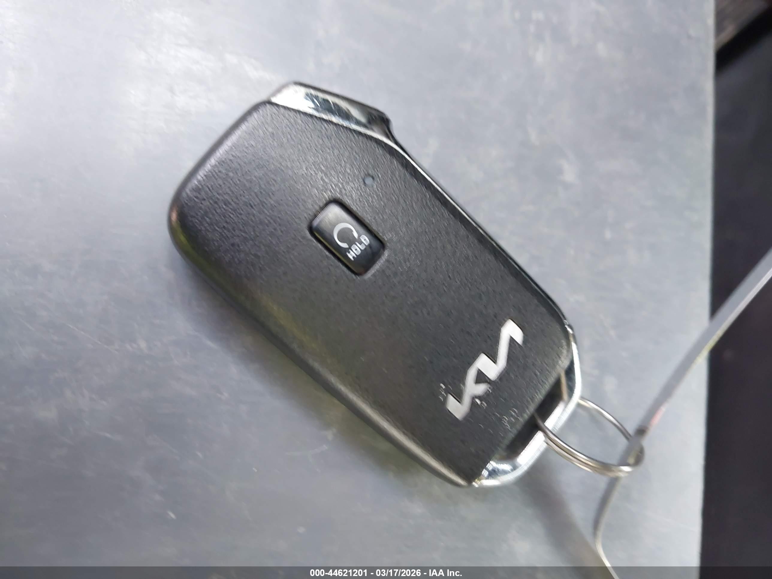 2023 Kia Sorento S White vin: 5XYRL4LC3PG234391
