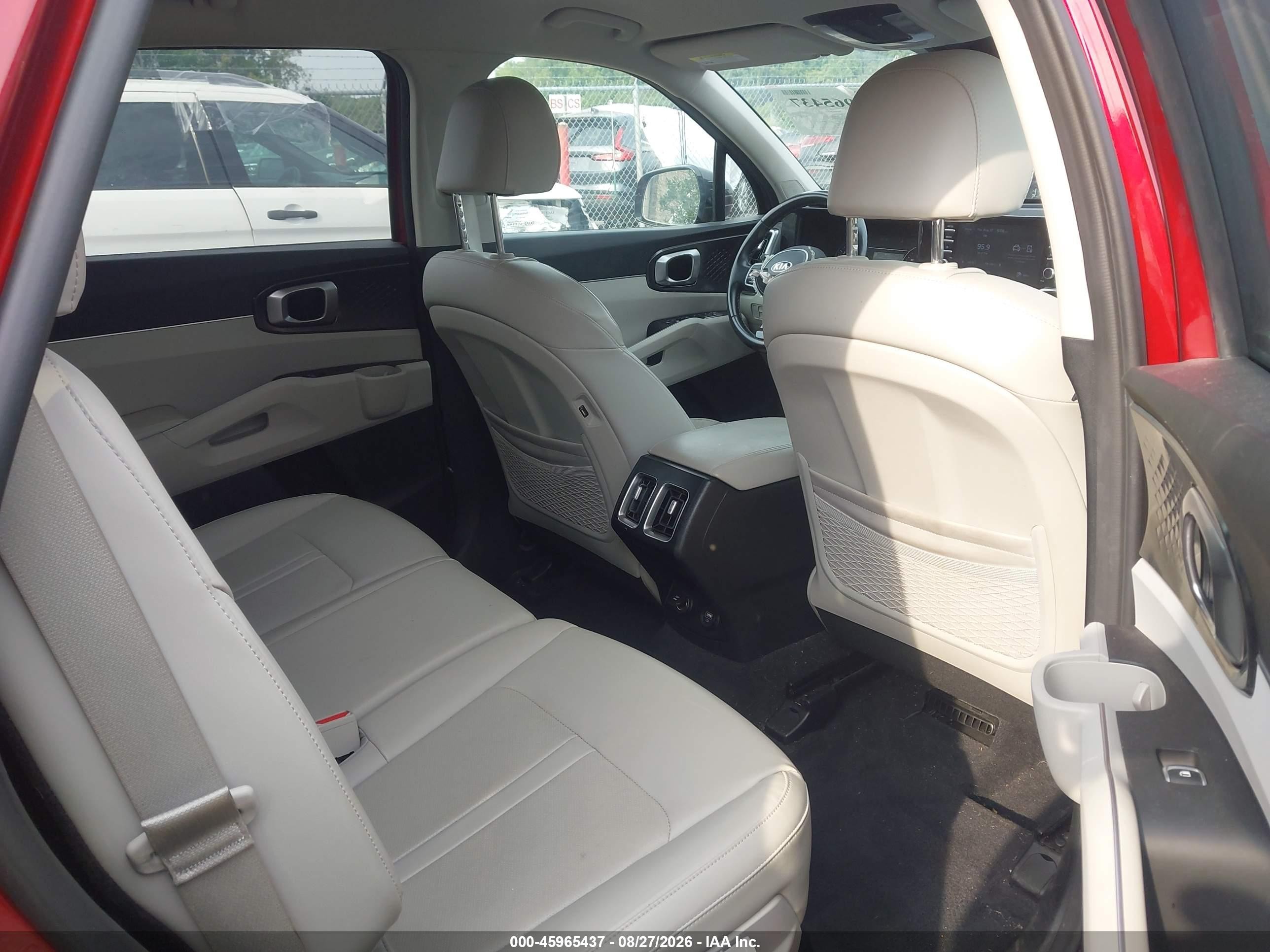 2021 Kia Sorento S Maroon vin: 5XYRLDLC5MG021275