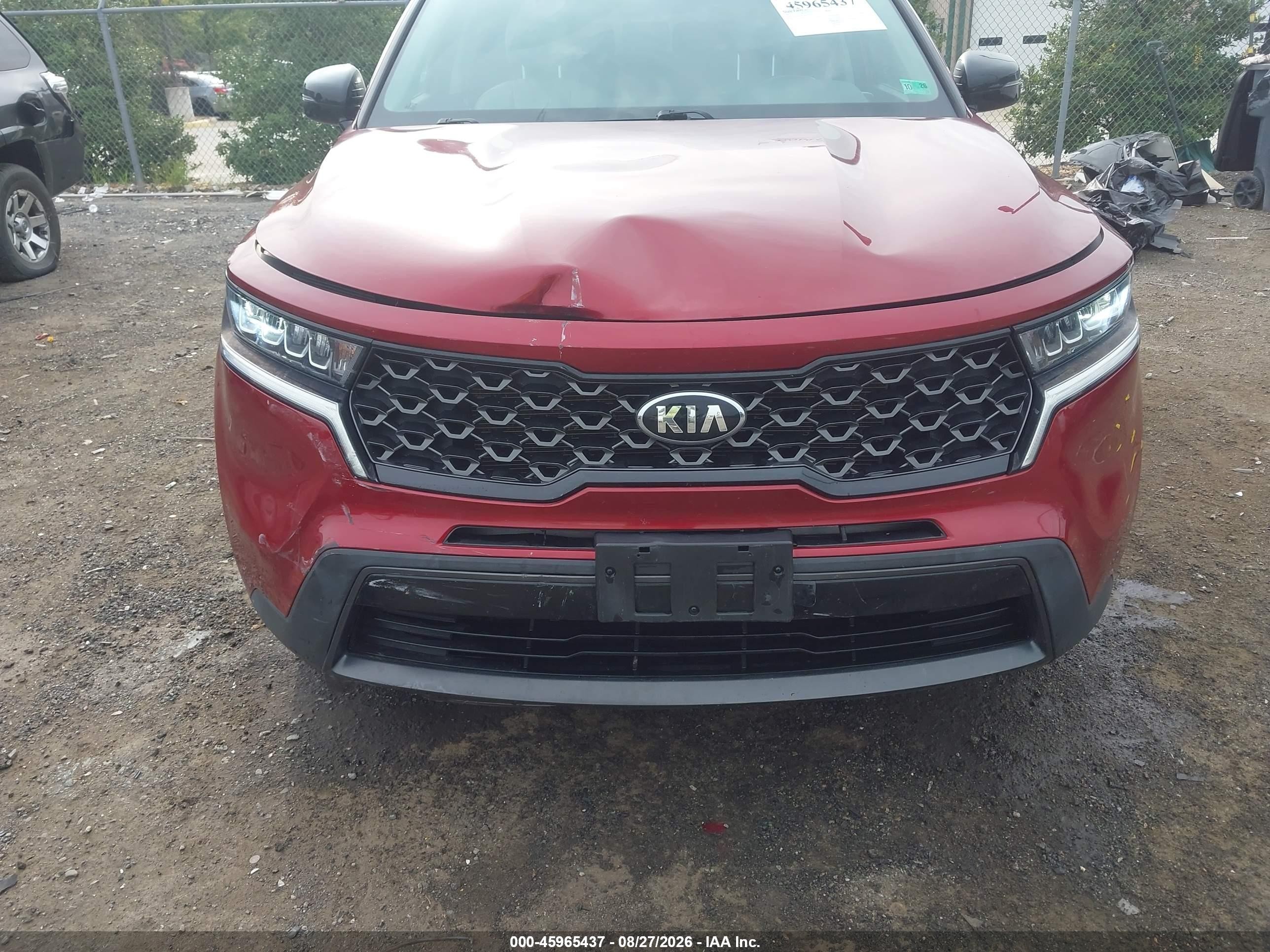 2021 Kia Sorento S Maroon vin: 5XYRLDLC5MG021275