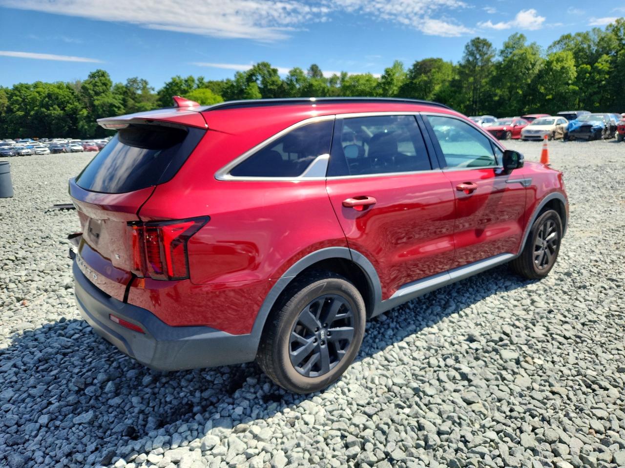 2021 Kia Sorento S Red vin: 5XYRLDLC8MG022372