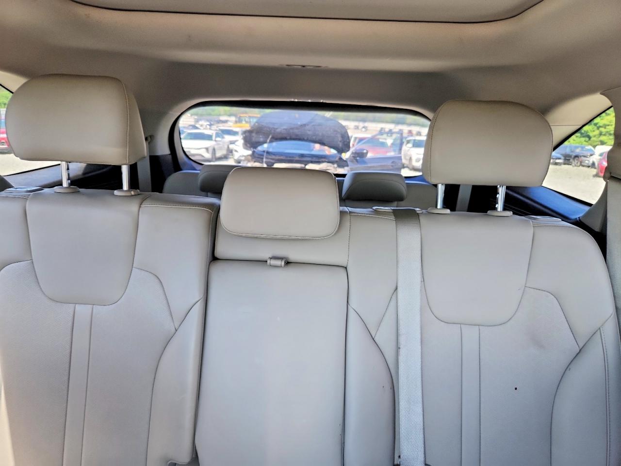 2021 Kia Sorento S Red vin: 5XYRLDLC8MG022372