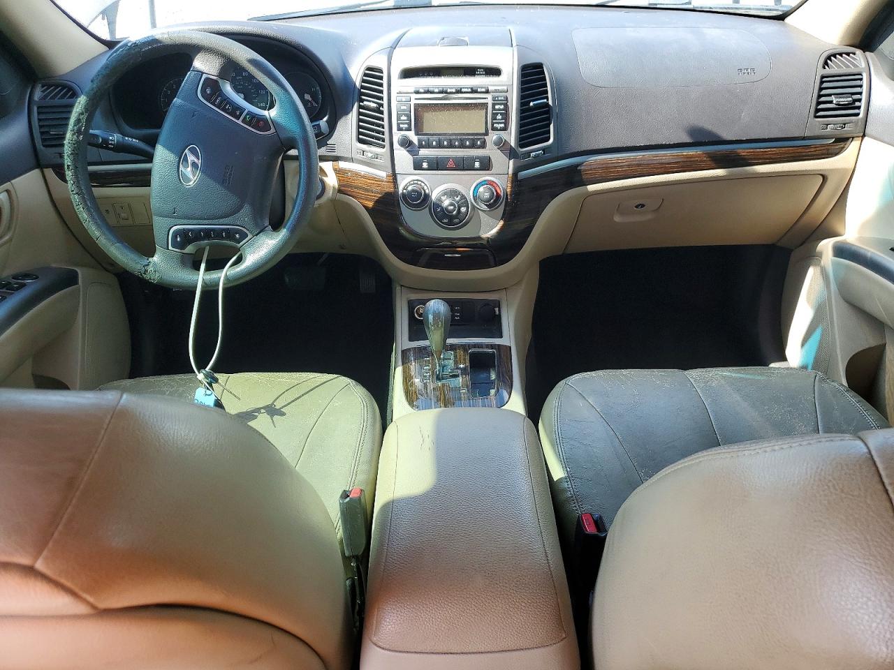 2011 Hyundai Santa Fe Gls Brown vin: 5XYZG3AB0BG010870