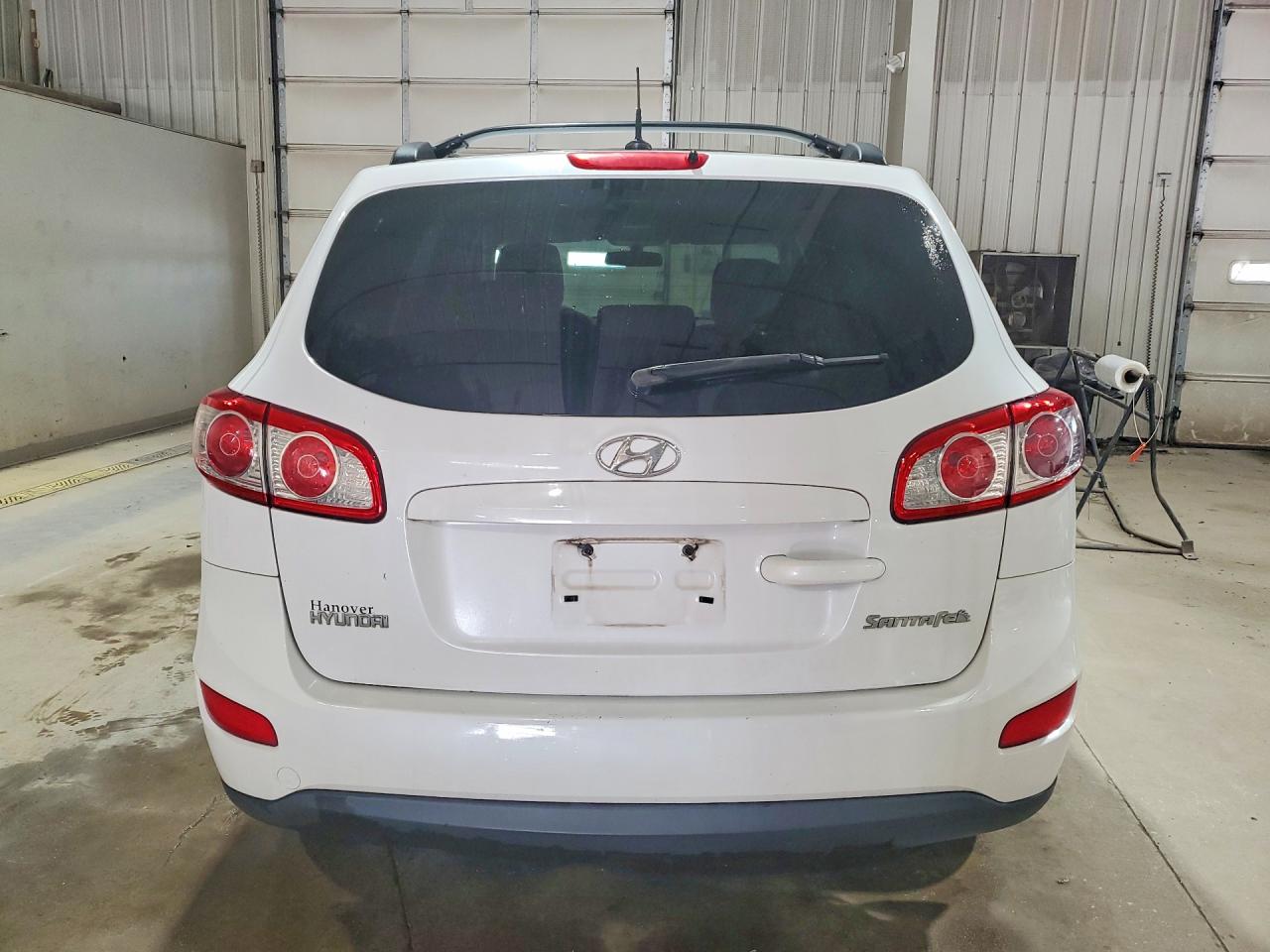 2011 Hyundai Santa Fe Gls White vin: 5XYZG3AB0BG012716