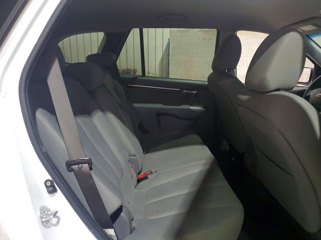2011 Hyundai Santa Fe Gls White vin: 5XYZG3AB0BG012716