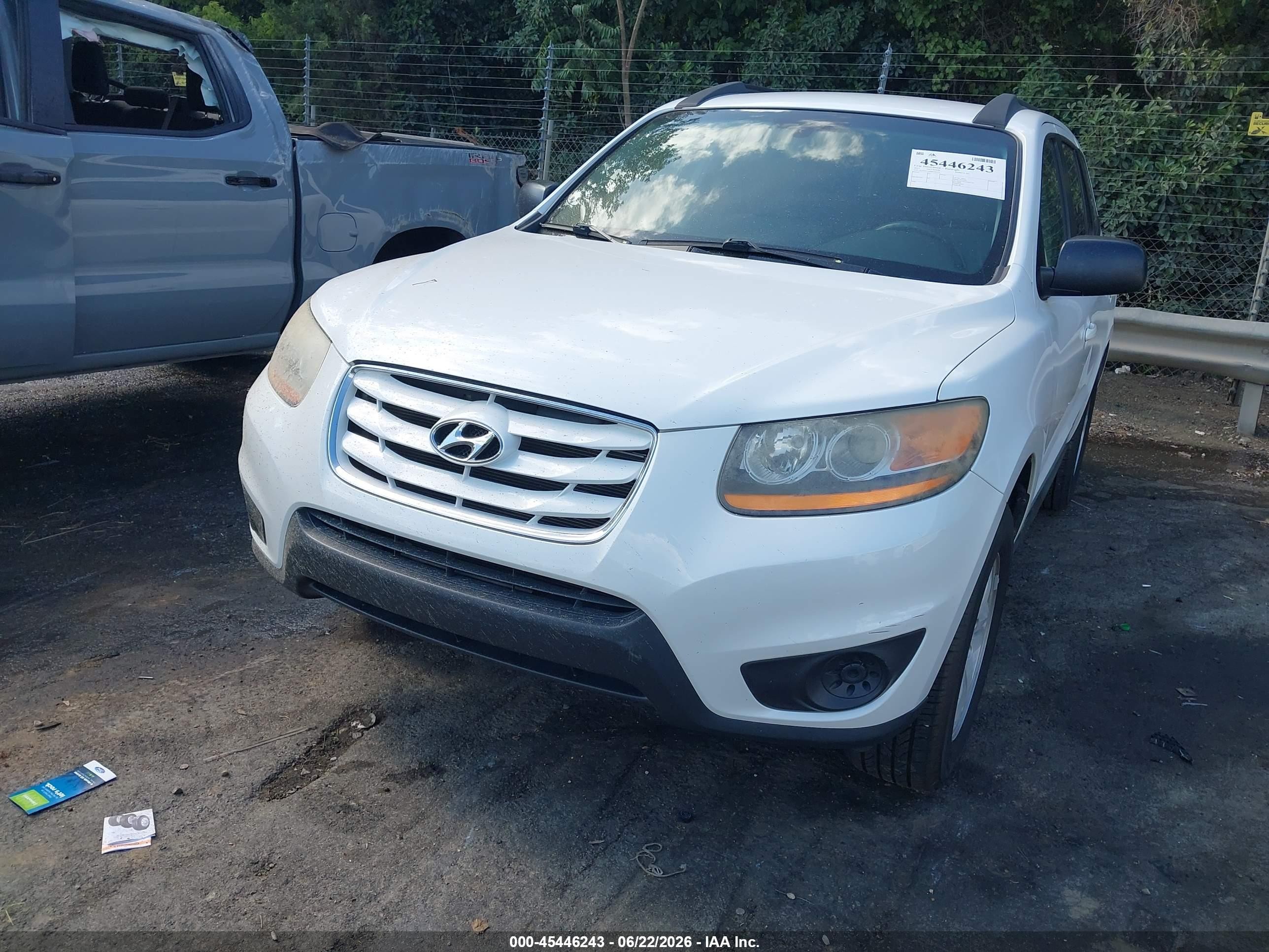 2011 Hyundai Santa Fe Gls White vin: 5XYZG3AB0BG013347