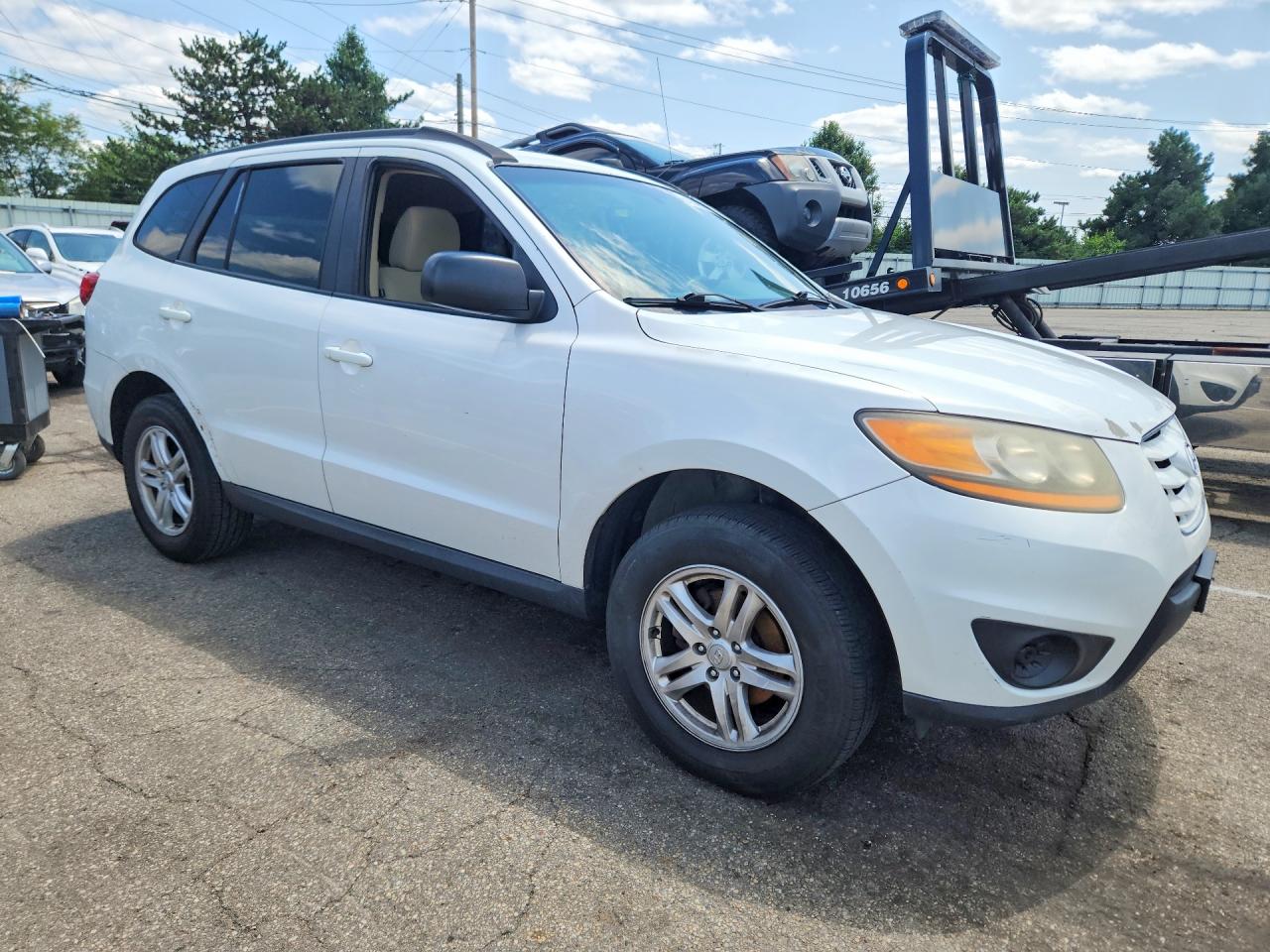 2011 Hyundai Santa Fe Gls White vin: 5XYZG3AB0BG085200