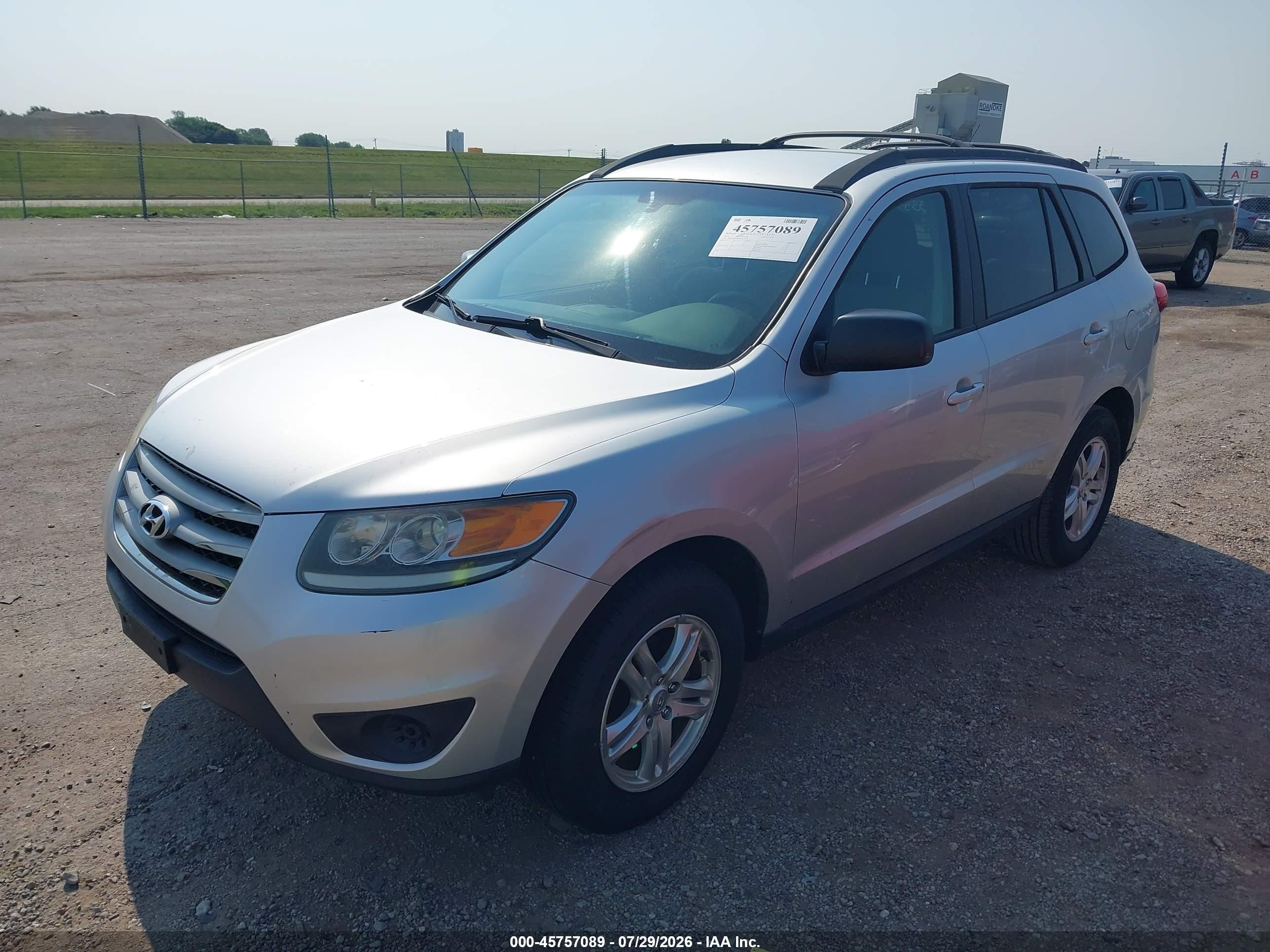 2012 Hyundai Santa Fe Gls Silver vin: 5XYZG3AB0CG133571